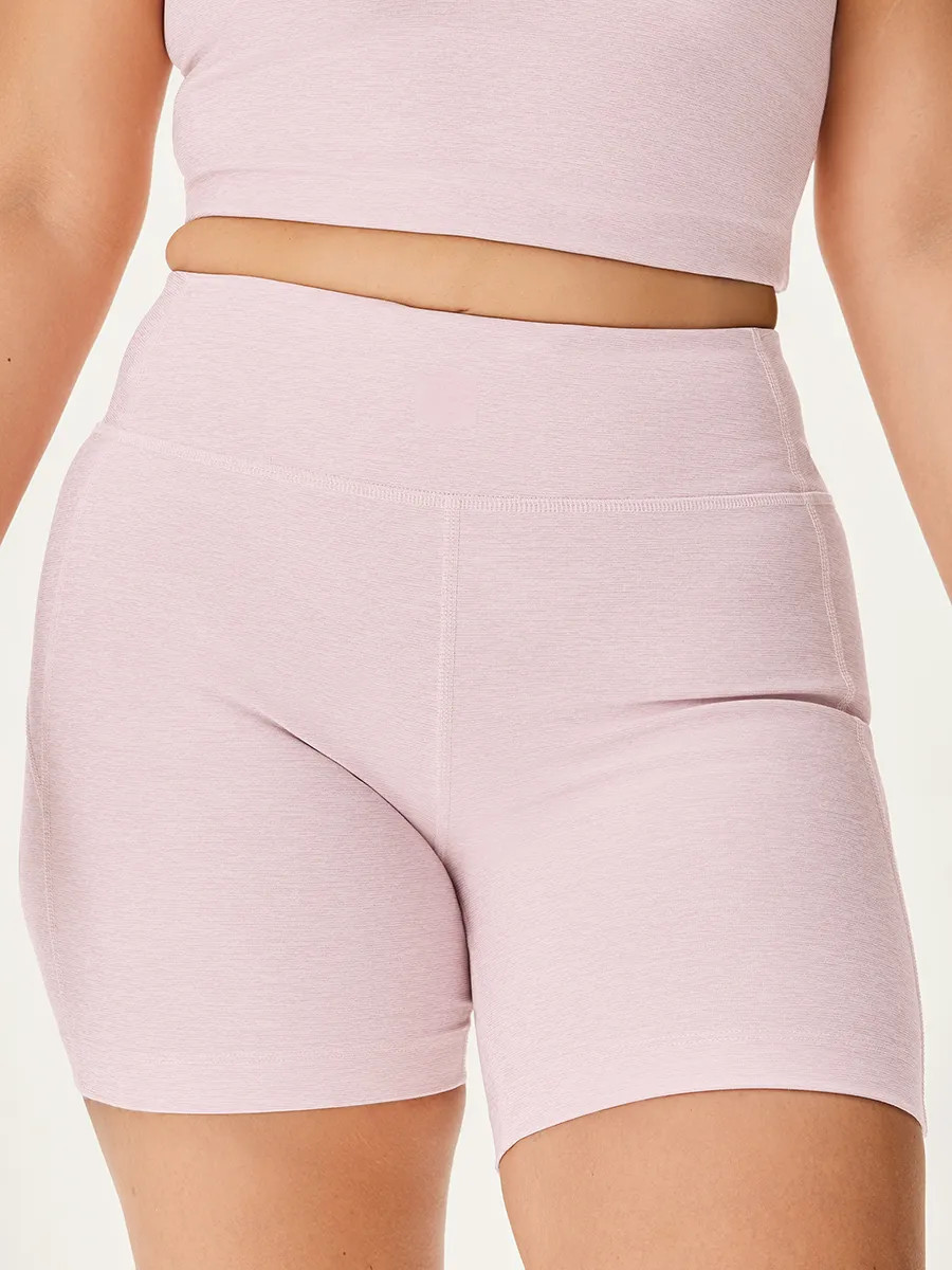 Warmup 5" ShortA Heart | Outdoor Voices