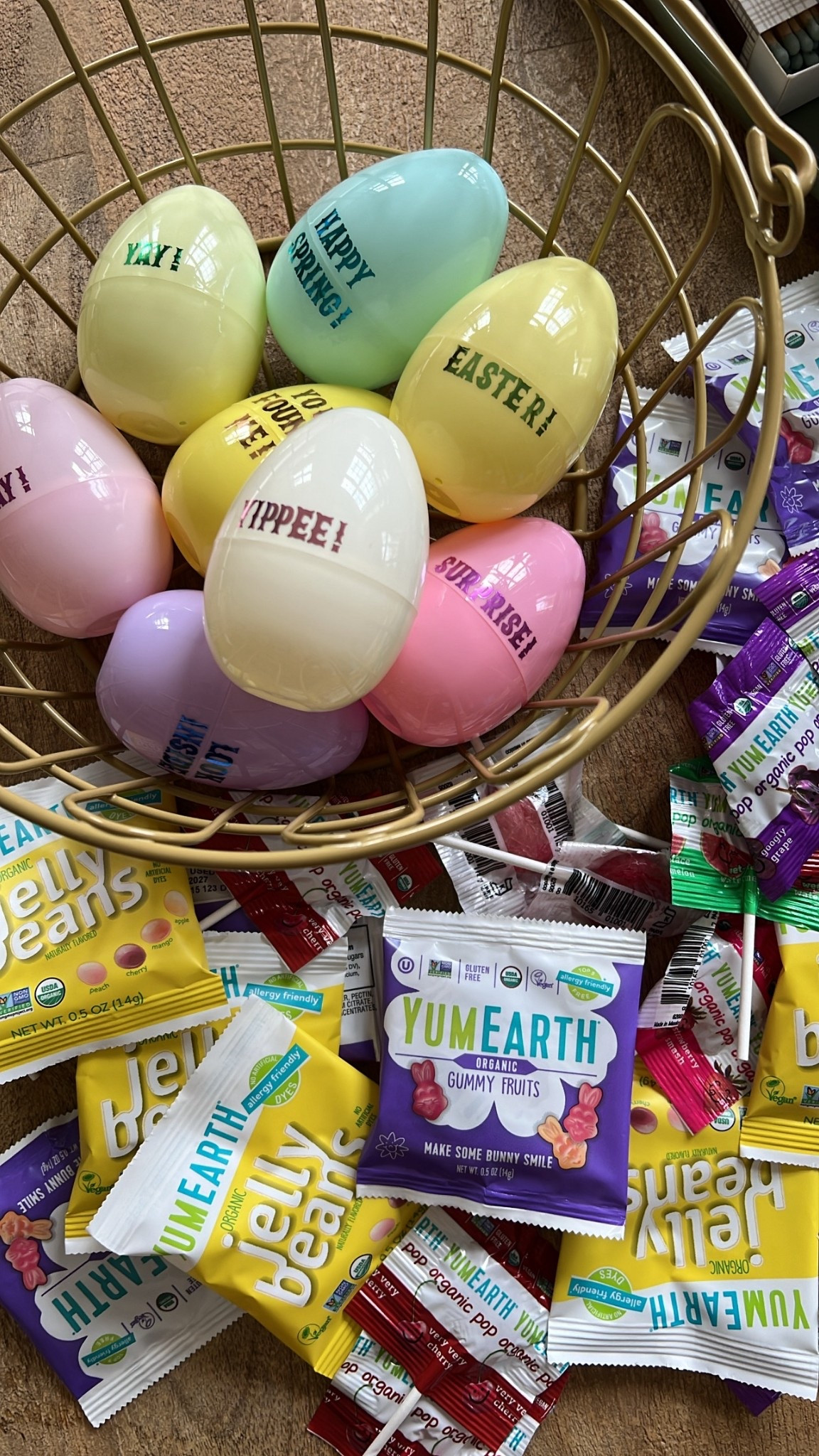 Easter in a new era. 🐣

We’re now starting to navigate life egg-free, dairy-free, gluten-free, and wheat-free.

Safe to say it’s a learning curve, and I’m sure we’ll accidentally break a few rules while we figure it all out.

But we’re starting to find brands that make it a little easier — like YumEarth Organic, which checks 3 out of the 4 boxes for us.

Any mamas out there with tips, favorite brands, or must-have products? Please DM me… I’m all ears and ready to learn! 🍭🍬🐣🐰

#LTKfoodie #LTKmomlife #LTKKids