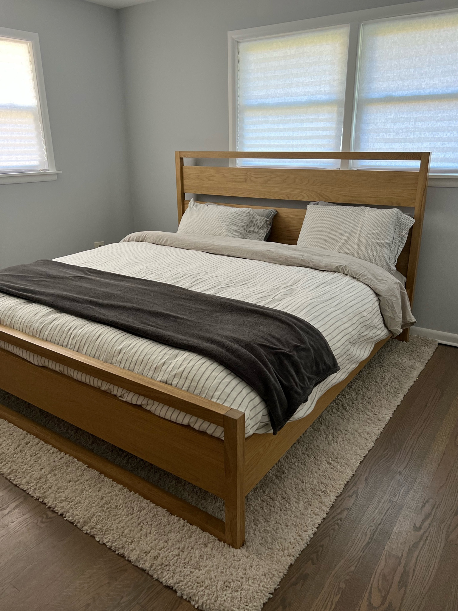 My first king bed! This bed is so cute! Love it and fits in my space perfectly!

#LTKstyletip #LTKhome #LTKfamily