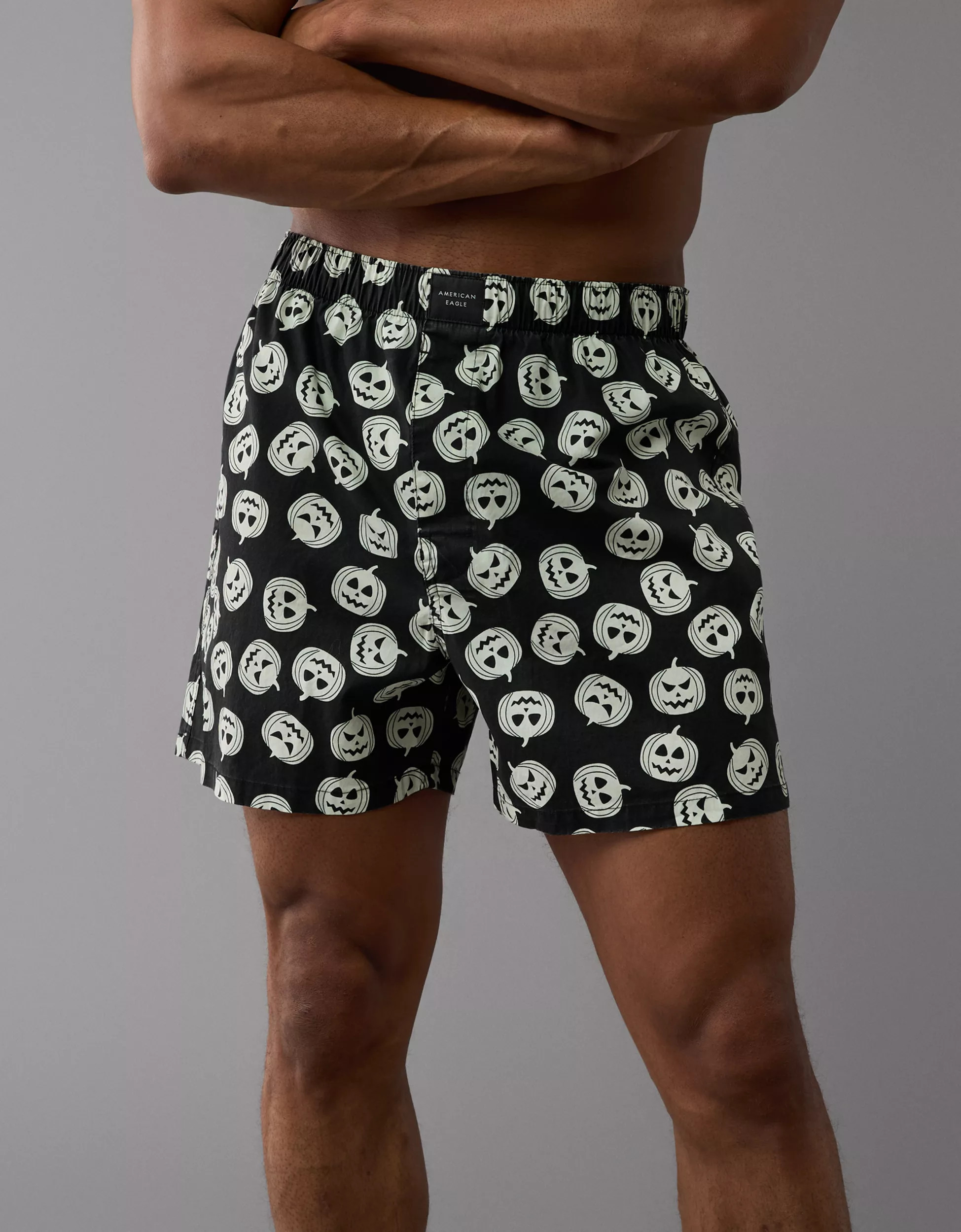 AEO Men's Pumpkin Glow-In-The-Dark Halloween Stretch Boxer Short | American Eagle Outfitters (US & CA)