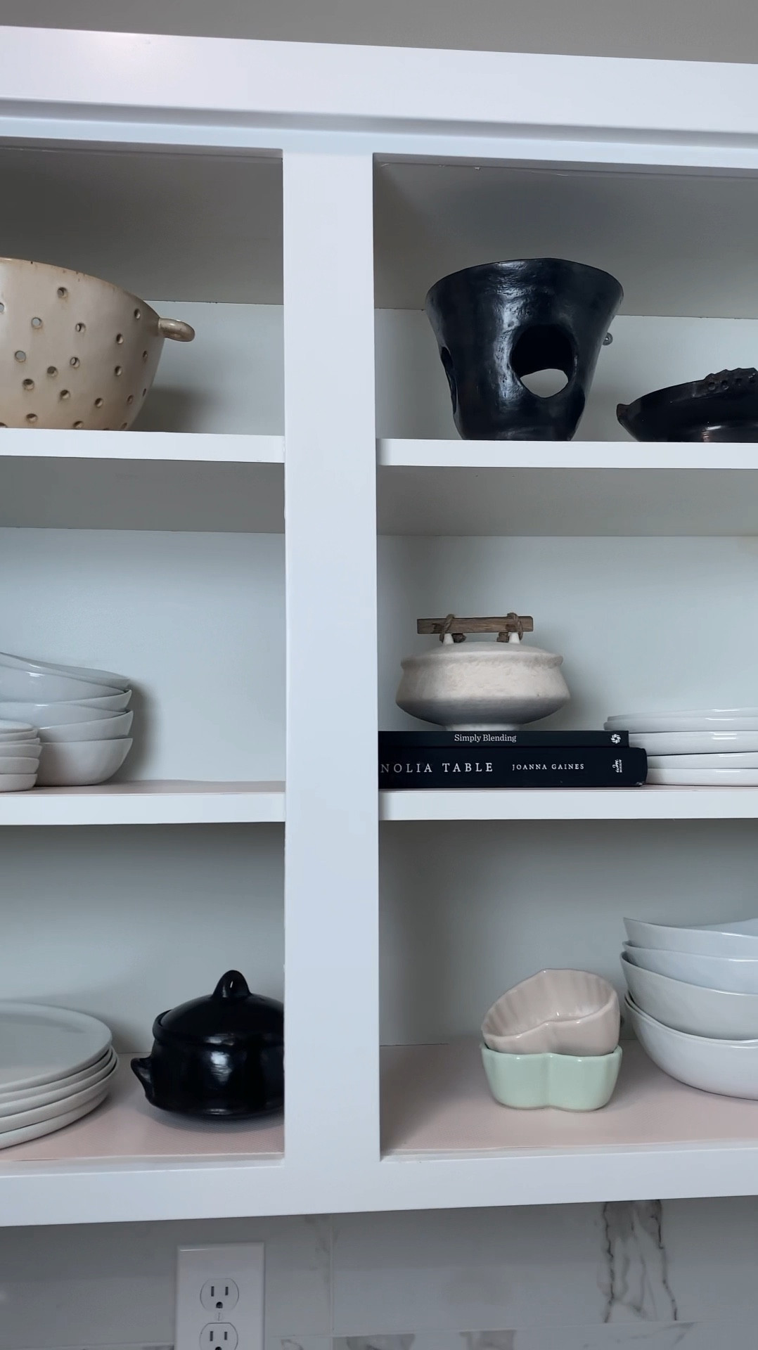 Shop my kitchen 🤍

Pots, plates, dinnerware, kitchenware

#LTKHome #LTKVideo #LTKStyleTip