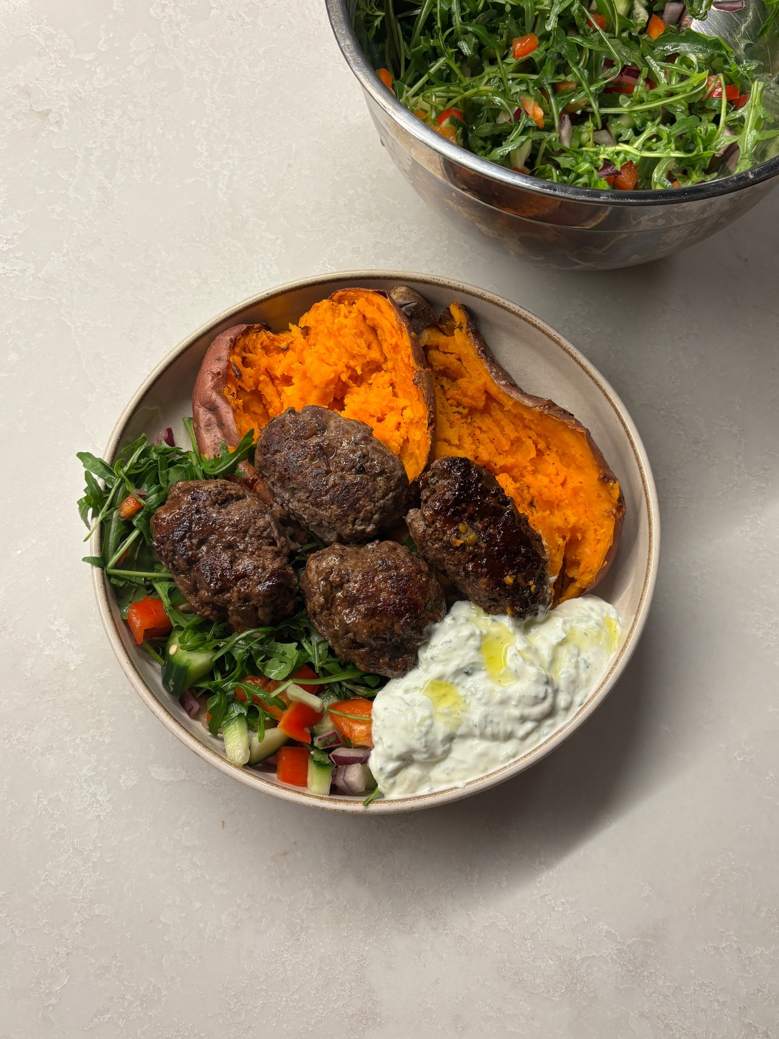 stoneware plate crockery dinner playe bowl beige black set 

#LTKuk #LTKeurope #LTKhome