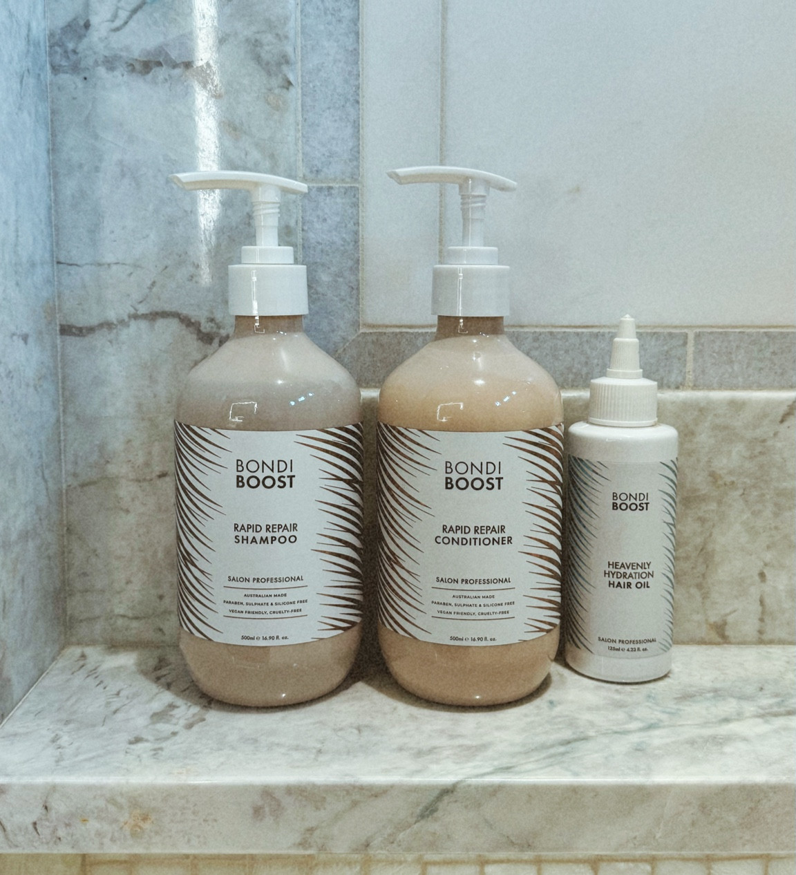 Loving this rapid repair shampoo & conditioner for maximum hair hydration 🤍 The mountain air is pretty dry, so I make an effort to use a really hydrating hair routine at altitude. 