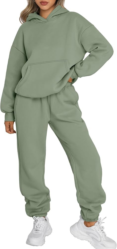 Trendy Queen Sweatsuits Women 2 Piece Outfit Two Piece Lounge Sets Hoodies and Sweatpants Fall Fa... | Amazon (US)
