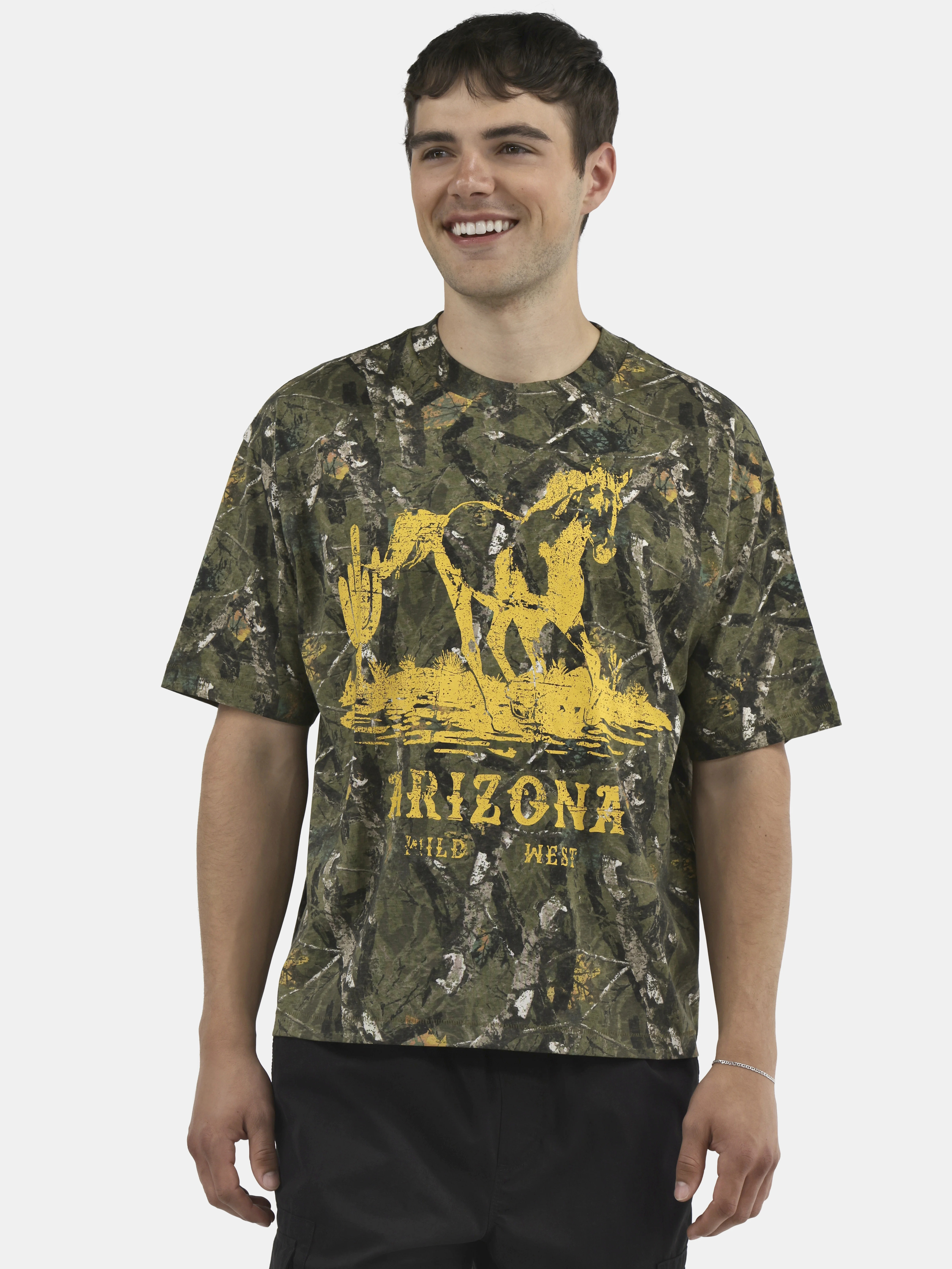 No Boundaries Graphic Crop Tee, Men's & Big Men's | Walmart (US)