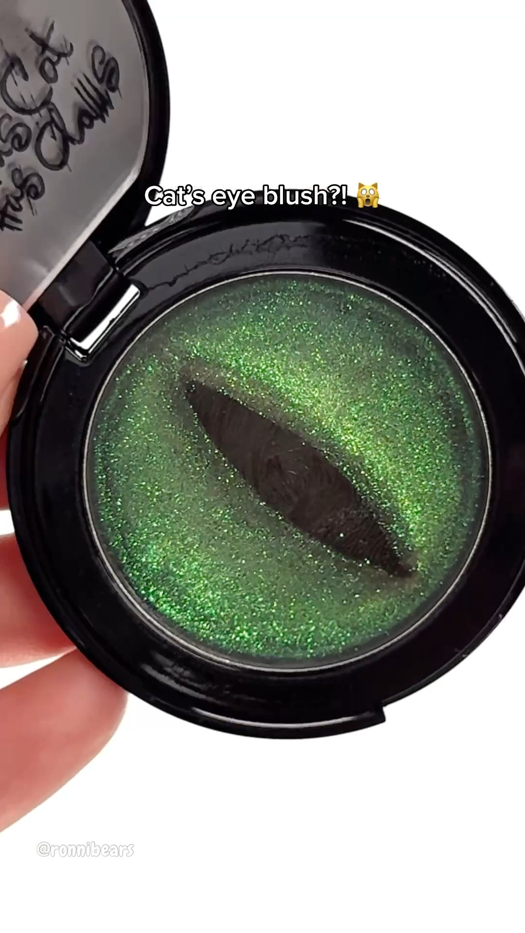 It looks so realistic 🐈‍⬛

🛍️ SHEGLAM Black Cat Color Changing Blush

#blush #sheglam #catseye #blackcat #halloweenmakeup #makeup #newmakeup #makeupfinds

#LTKuk #LTKbeauty