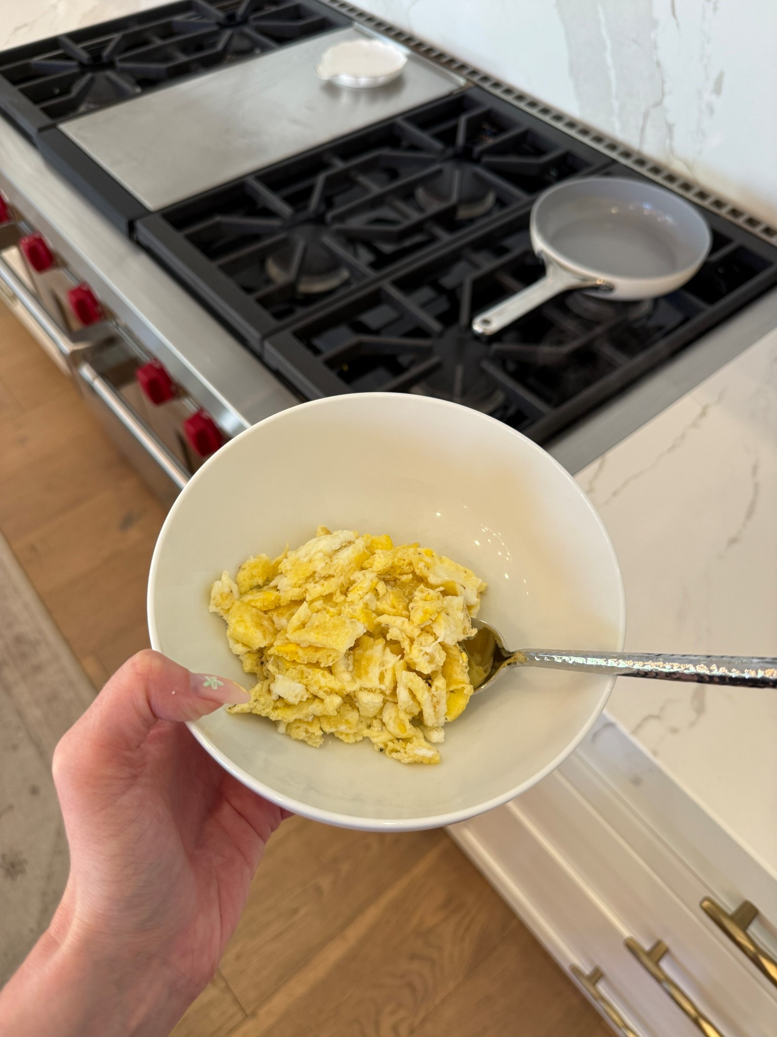 Good morning! Linking the pans I use most. They are the only true non stick I have found that I LOVE. Even when I burn eggs, they don’t stick 😂. They gave me a discount code! Yes “Ashhalvorson8” for a discount 🤗 They also have a bundle & save deal going on right now!

#LTKfoodie #LTKSaleAlert #LTKmorningroutine