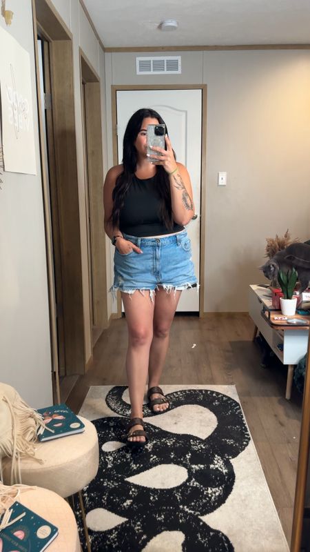 Abercrombie is having a sale for Memorial Day weekend! Up to 20% off! Now is the time to stock up on summer essentials like these mom shorts

Jeans
Jean shorts 
Summer outfit 
Casual outfit 
Memorial Day sale 

#LTKVideo #LTKSaleAlert #LTKMidsize