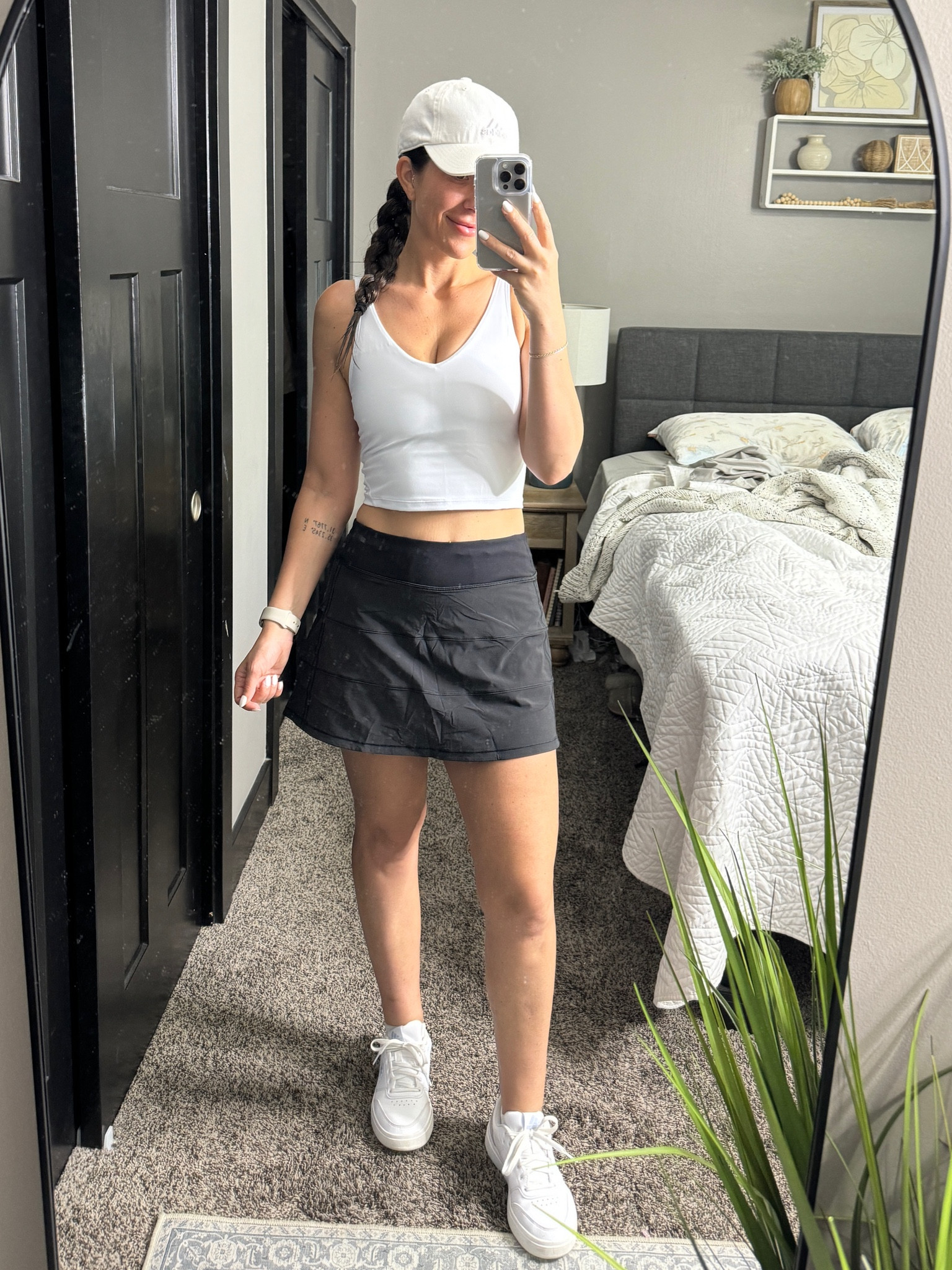 This skirt is worth the price. It has non slip grip you can play pickleball wedgie free. I wear a 4/6 in Lulu and I got the skirt in a 6. It’s a little gappy at the waist but not bad. 

Top is TTS  

#LTKActive #LTKFindsUnder100 #LTKStyleTip
