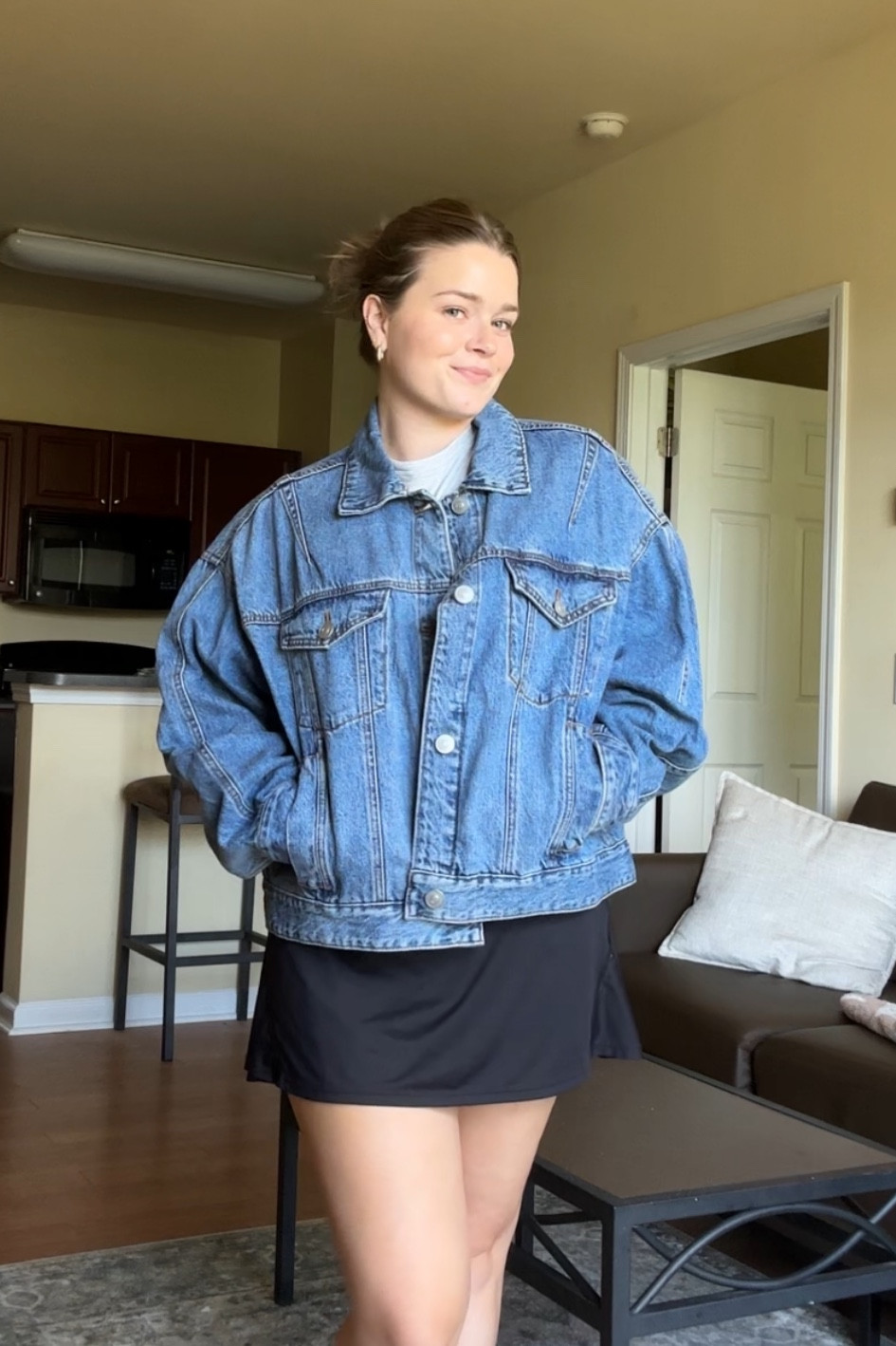 The perfect oversized denim jacket for fall🍁🍂🤩 perfectly oversized jacket! 

I got a size L for reference :-)

#LTKU #LTKSeasonal #LTKVideo
