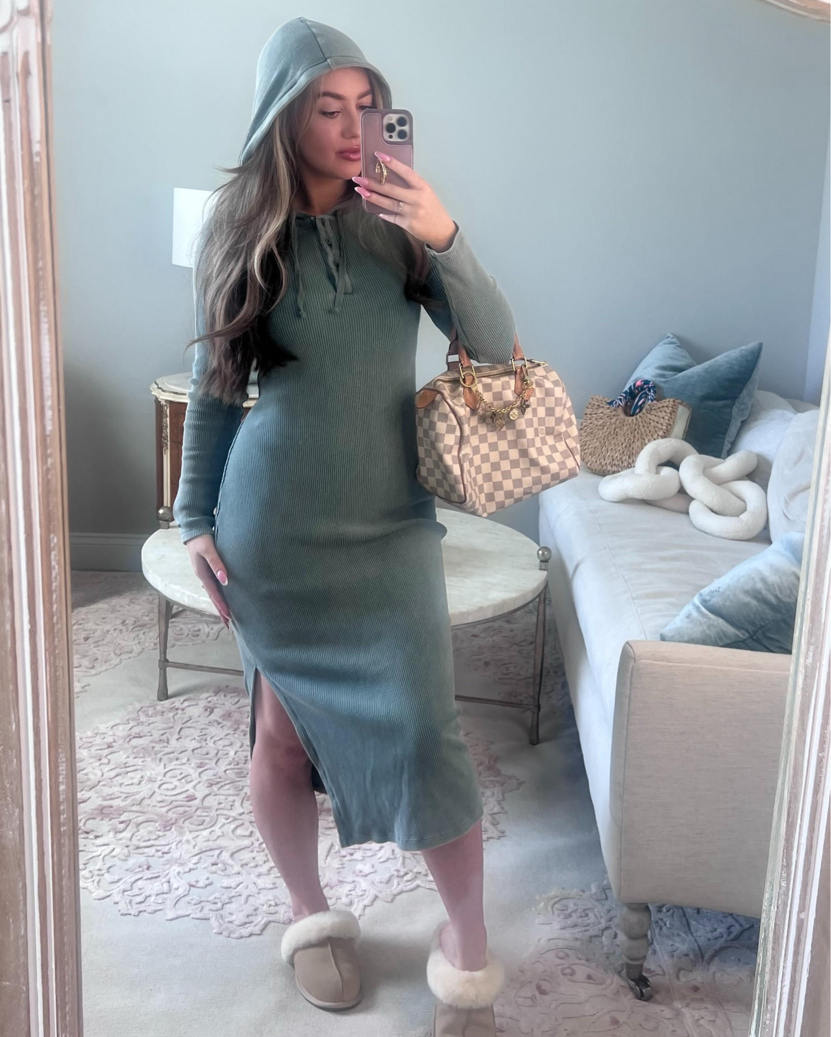 This Ribbed Hooded dress is so perfect for keeping it Feminine and Sporty at the same time ! Great price point and comfy:) I wore my Uggs but I’ve also paired this sneakers 🥰 @victoriassecret 

#LTKstyletip #LTKActive #LTKfindsunder100