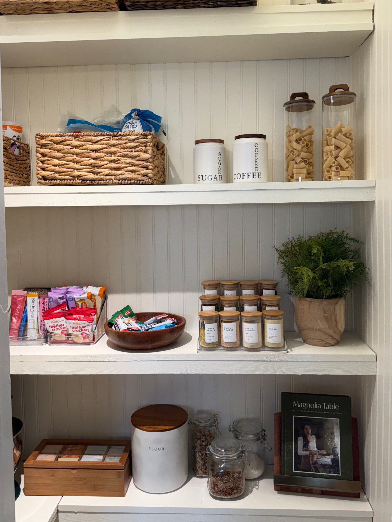 Pantry makeover details!! 

#LTKHome