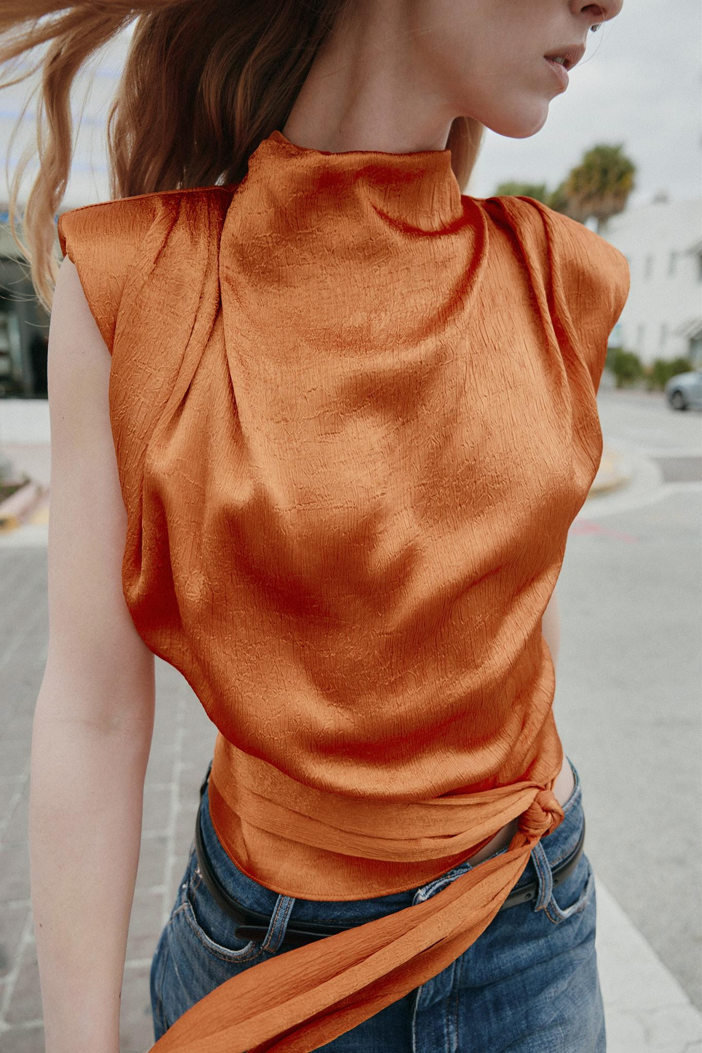 SATIN EFFECT TIE TOP | Zara US