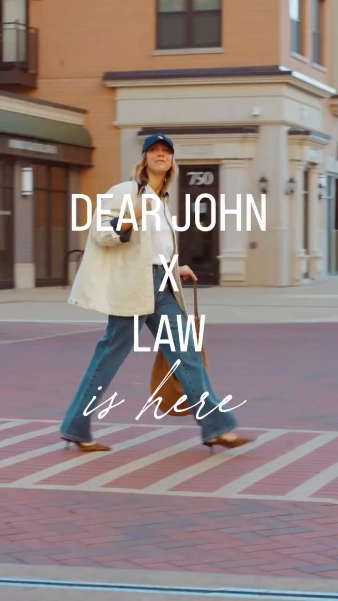 The @dearjohndenim Lindsey Collection is officially Live! Relaxed Straight Leg perfection in three essential washes. Medium. Dark. No Fade Black. Limited inventory! Use limited time code DJXLAW20 for 20% off! #djxlaw


#LTKOver40 #LTKFindsUnder100