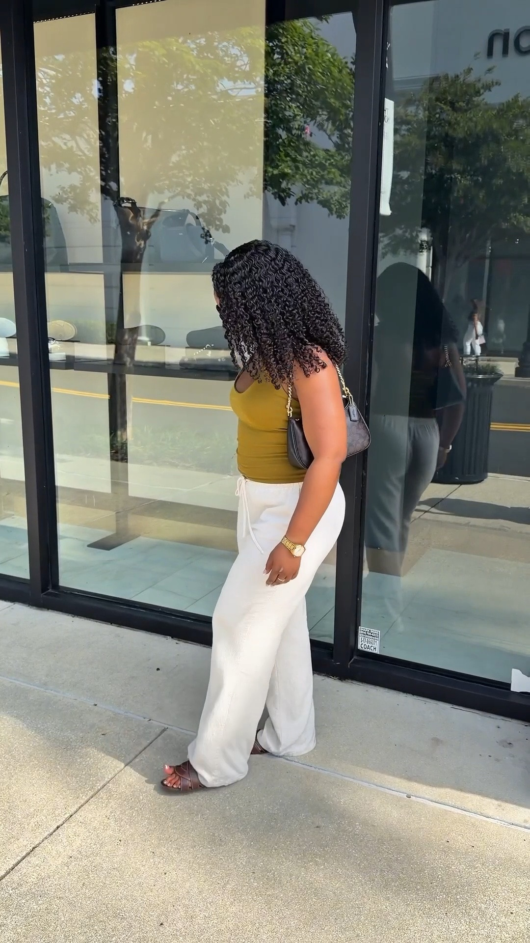 tanks & linen pants are my go to for the summer 🤍

#LTKootd #LTKdayinmylife #LTKgrwm