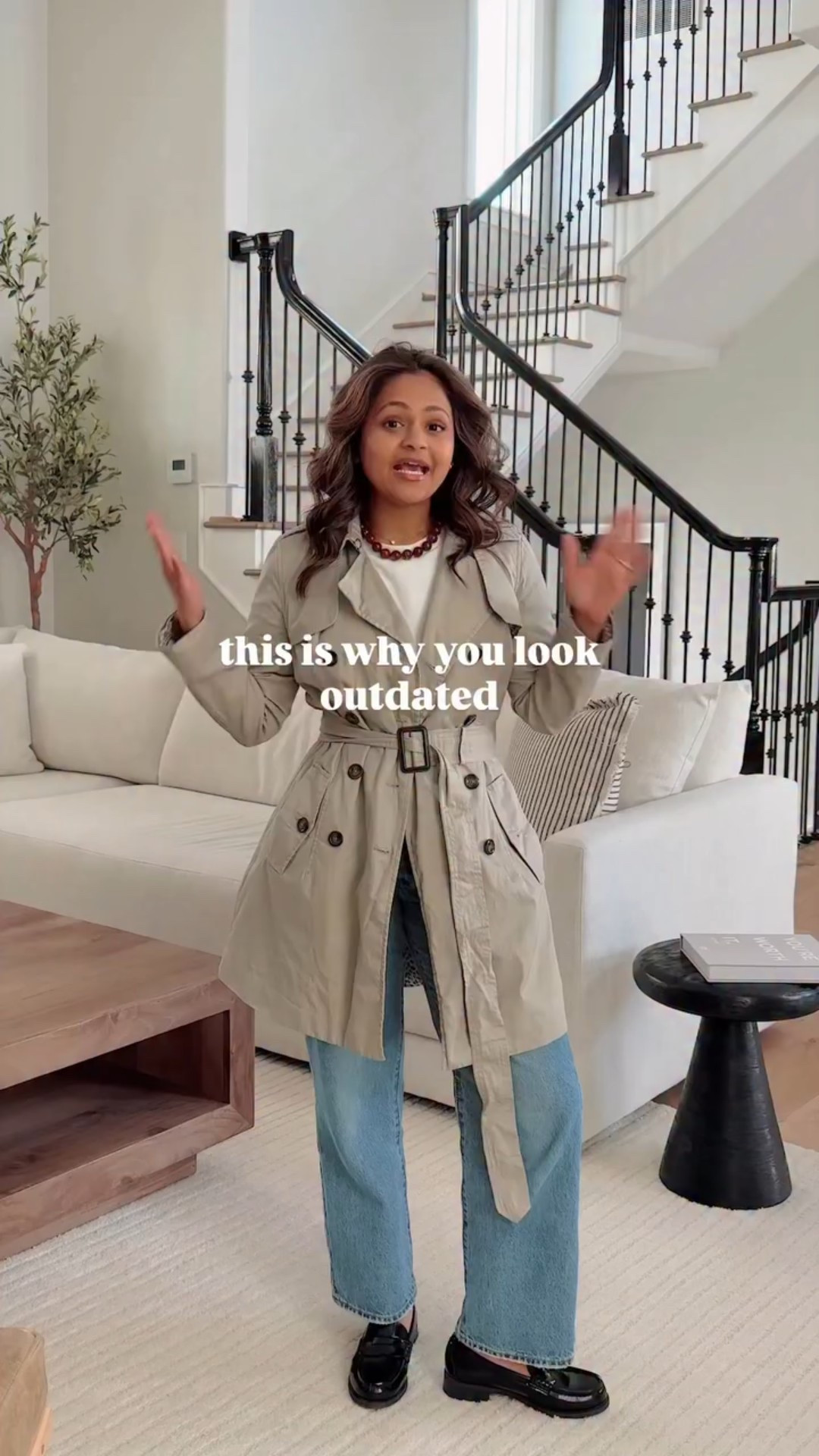 how to style a trench coat in 2026 || a simple swap can help you from looking outdated to looking more updated 🤍

#trenchcoatstyle #howtodresswell #stylingtipsandtricks