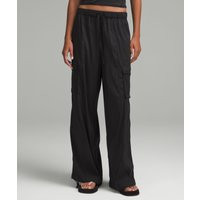 Lightweight Adjustable Mid-Rise Cargo Pants | Lululemon (US)