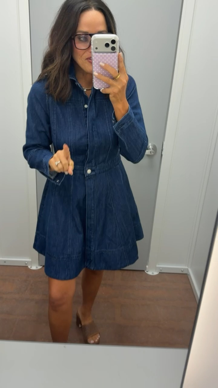 Walmart understood the assignment with this one 🤎👏🏻 giving major Madewell vibes without the Madewell price tag. Such a cute, classic denim dress for fall!

@Walmart 

#walmartfashion #walmartfinds #walmartstyle #walmartfashionfinds #madewelllookalike #madewellvibes #fallfashion #falloutfit #affordablefashion #ltkfinds