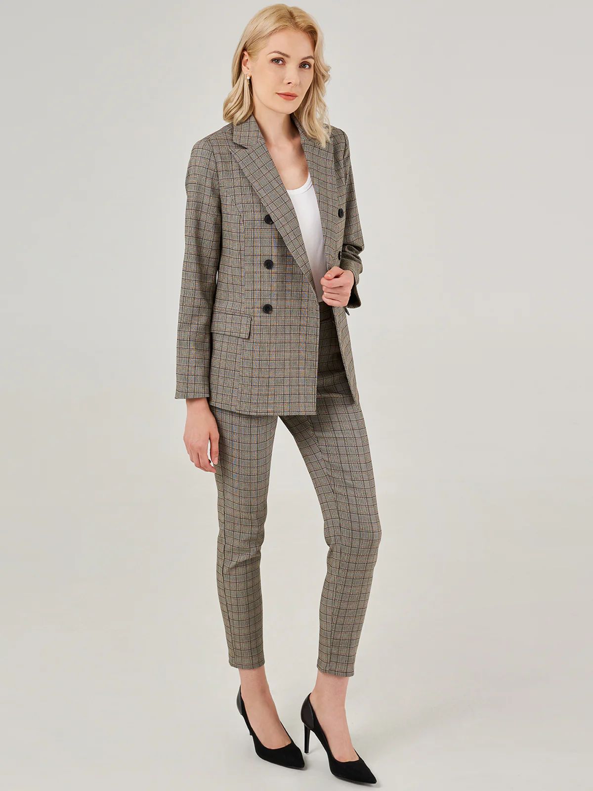 89th + Madison Double Breasted Plaid Blazer | Daily Thread