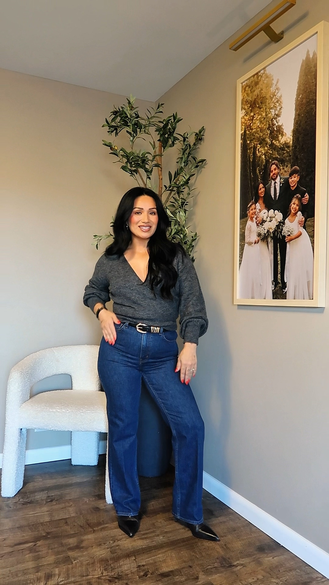 About to be a problemmmmm in this classic combo. 

#aritzia #arlo #petite #datenight 

#LTKPetite #LTKSaleAlert #LTKSeasonal