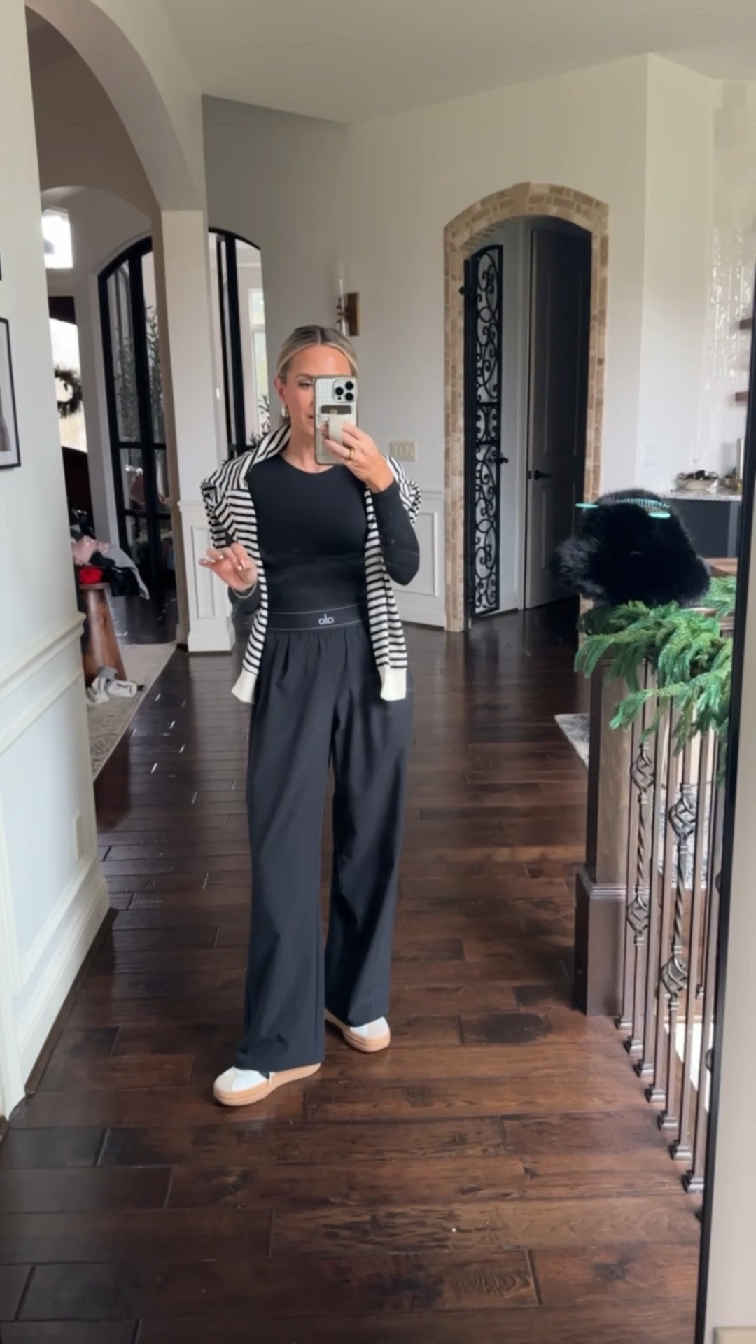 My go to pants lately - they are so comfortable and great for errands, long sports days or even travel bc they don’t wrinkle a ton! I sized down as they run big - wearing xxs 30"

Follow my LTK @roseykatestyle on the @shop.LTK app to view this post and get my exclusive app-only content!

#liketkit #LTKPetite #LTKActive #LTKmomlife
@shop.ltk
https://liketk.it/5L4ER

#LTKmomlife #LTKPetite #LTKActive