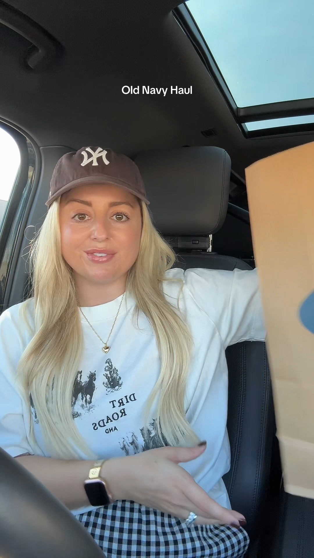 Old haul on sale! 
Girls old navy finds 
OOTD 
Fall fashion 

#LTKSaleAlert #LTKGiftGuide #LTKFindsUnder100