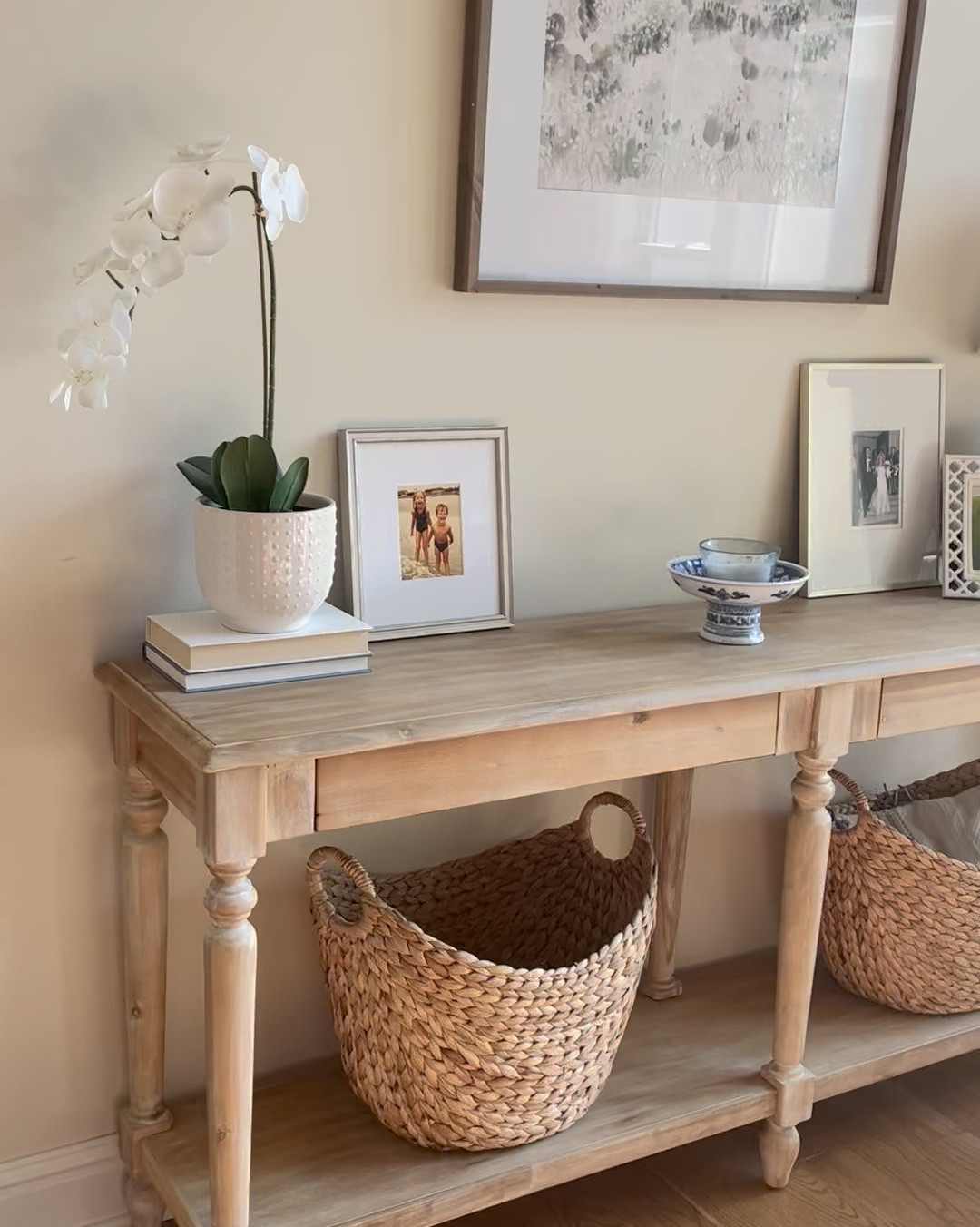 Morning sunlight shining in on this Monday ☀️


Neutral Home, home decor, neutral decor, Amazon home finds, living room decor, decor ideas

#LTKFindsUnder50 #LTKSaleAlert #LTKHome