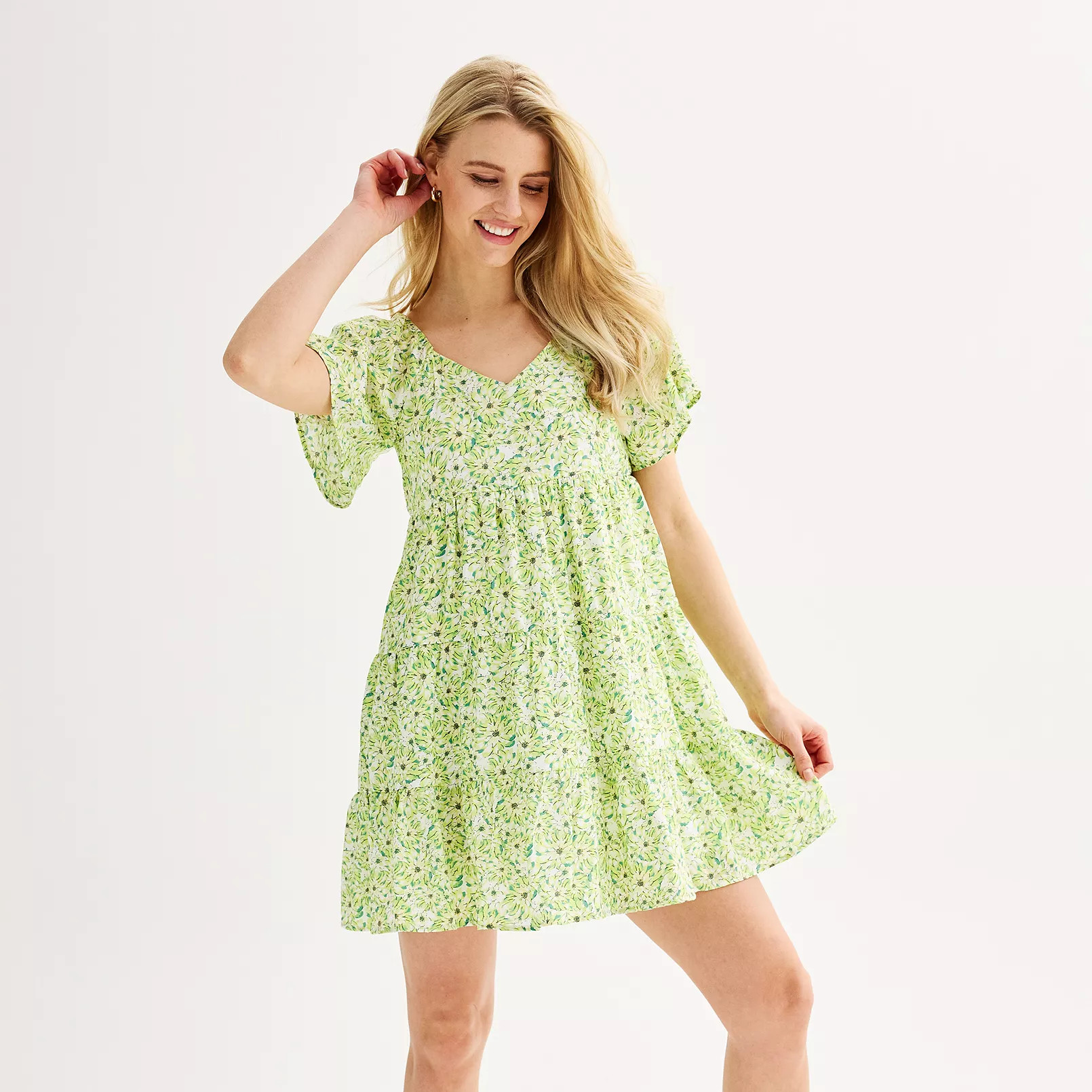 Juniors' SO® Flutter Sleeve Tiered Dress | Kohl's