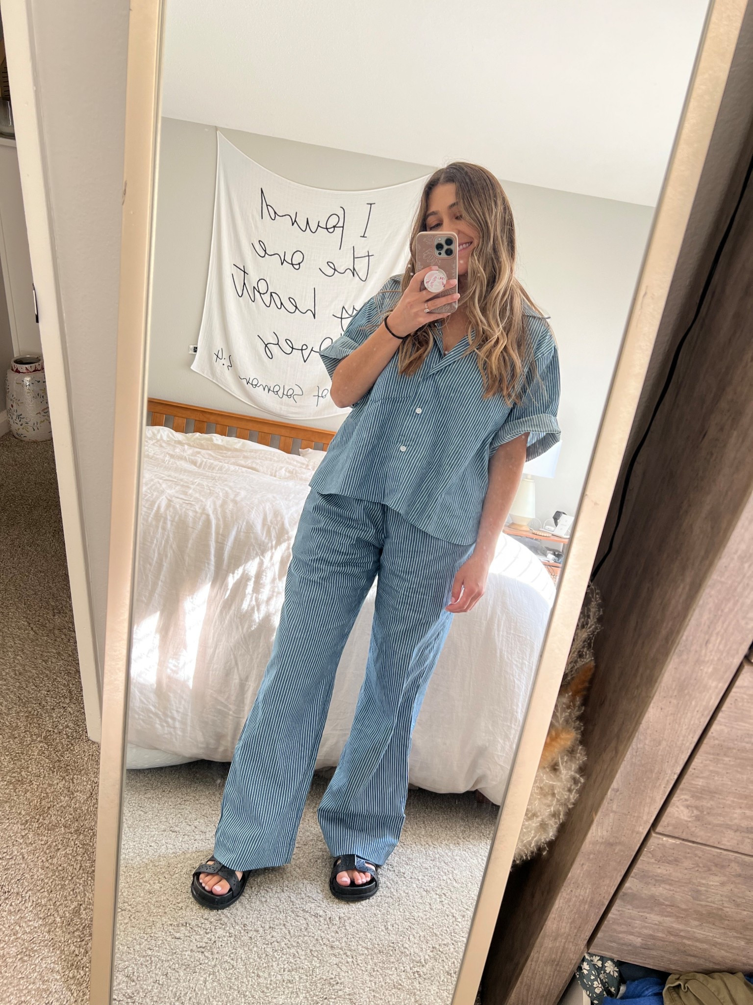 Sunday OOTD 🦋🩵🧵


#LTKPetite #LTKFindsUnder100 #LTKStyleTip