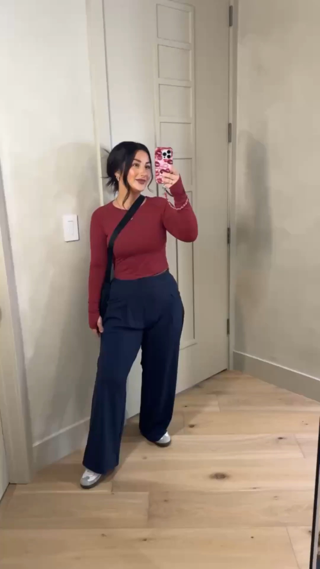 Athleisure outfit! 
Great for travel days, walks, lounge, errands or sports practice! 

Top size small
Pants size medium 27" 

5'0" 140lbs
Petite friendly

#LTKootd #LTKmomlife #LTKPetite