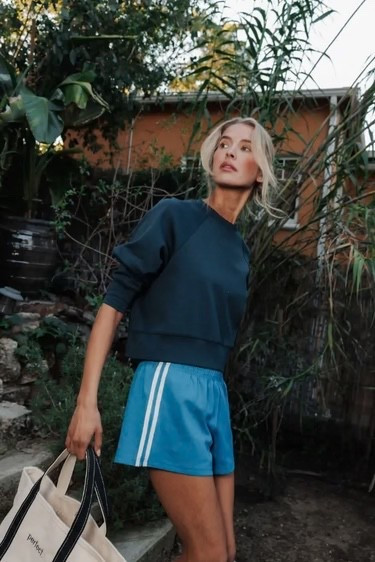 These track shorts 🤩