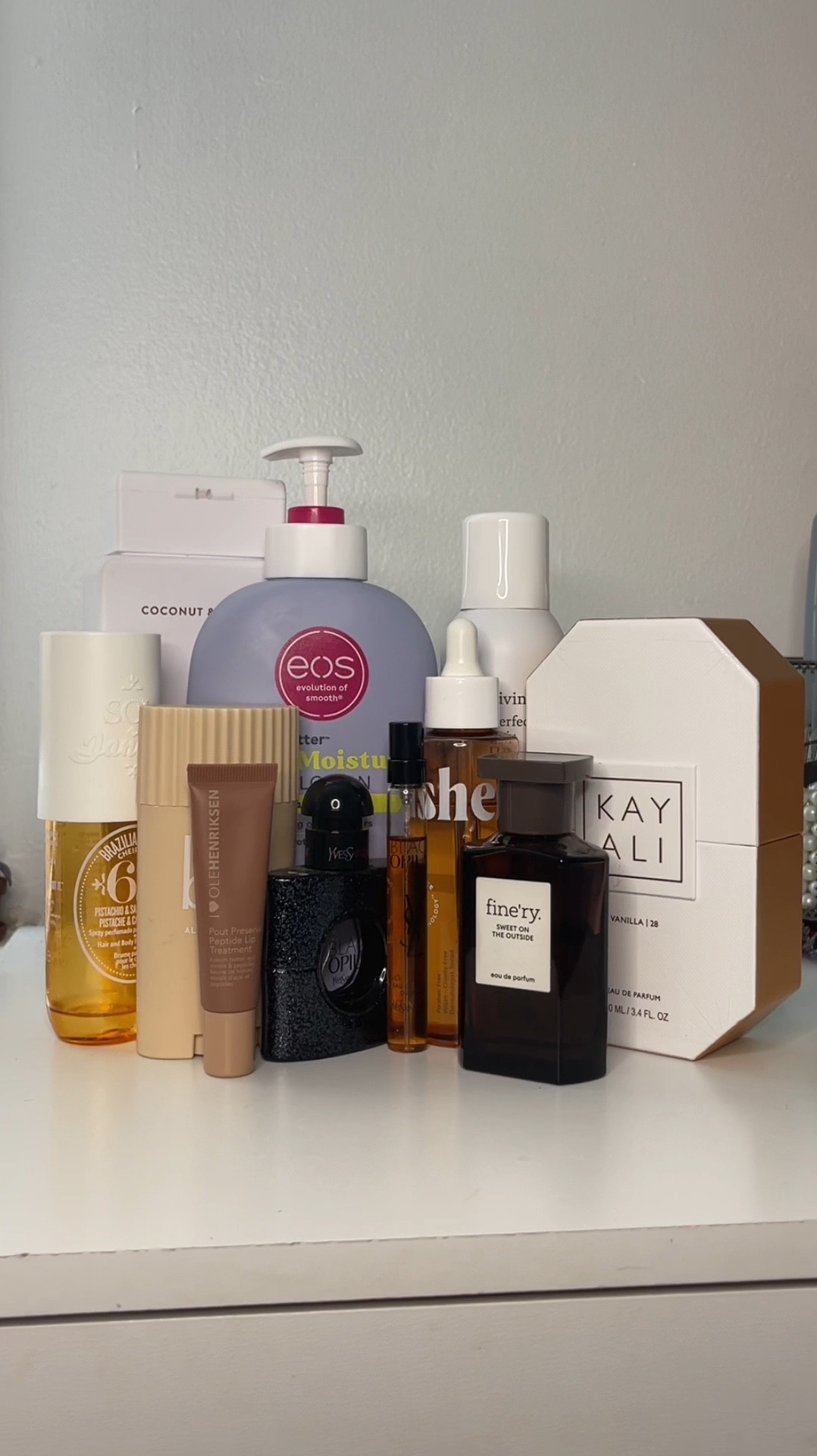 My all time vanilla favorites 🍦🤍✨ #vanillaperfume #perfume #perfumetiktok #fragrancetiktok #fragrance #gourmandperfume #vanillagirl #fallscents #LTKBacktoSchool

#LTKFindsUnder50 #LTKSaleAlert