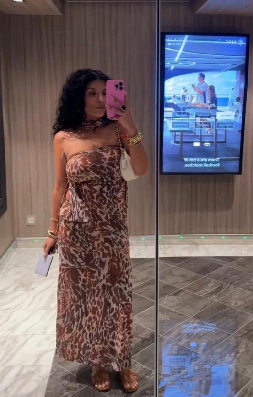 Animal print, but make it elevated 🤎 This flowy maxi dress paired with gold accessories is such a chic statement for an evening out.

#MaxiDress #AnimalPrint #EveningStyle

#LTKdayinmylife #LTKootd #LTKstorytime