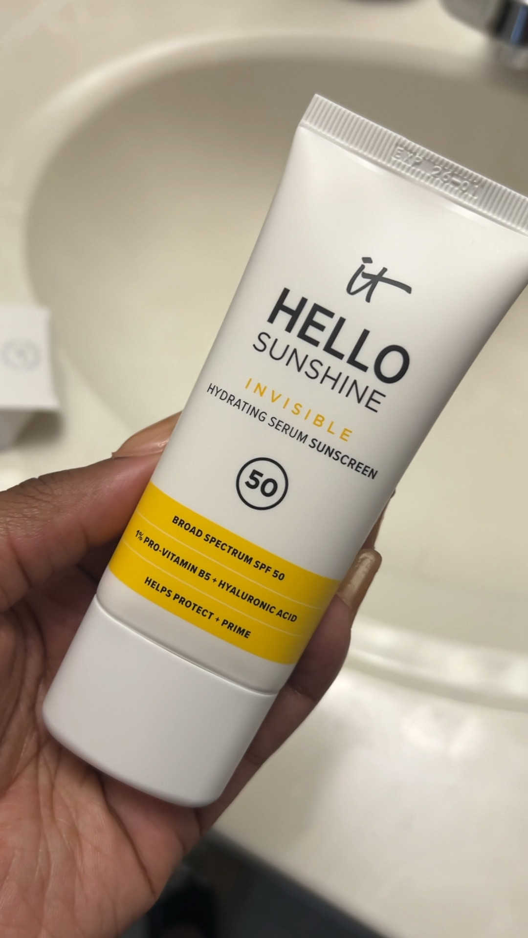 Invisible Sunscreen, Serum & Primer from IT Cosmetics

#LTKbeauty