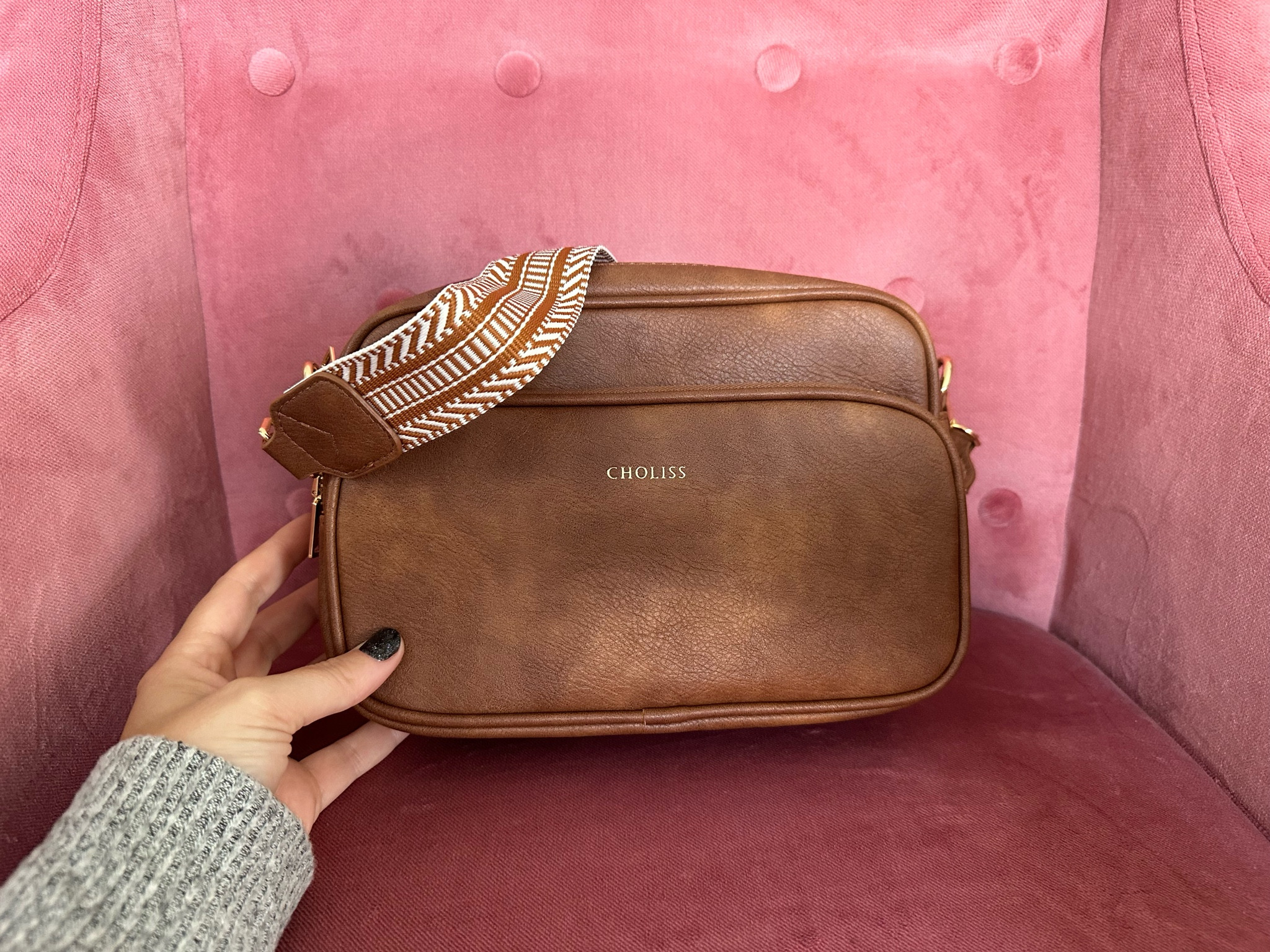 Love this crossbody bag, so cute for fall! 

#LTKSaleAlert #LTKCyberWeek