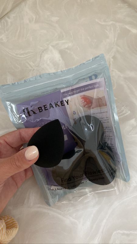 Set of 5 beauty blenders for $10! I personally like this shape over the ones with a flat bottom 