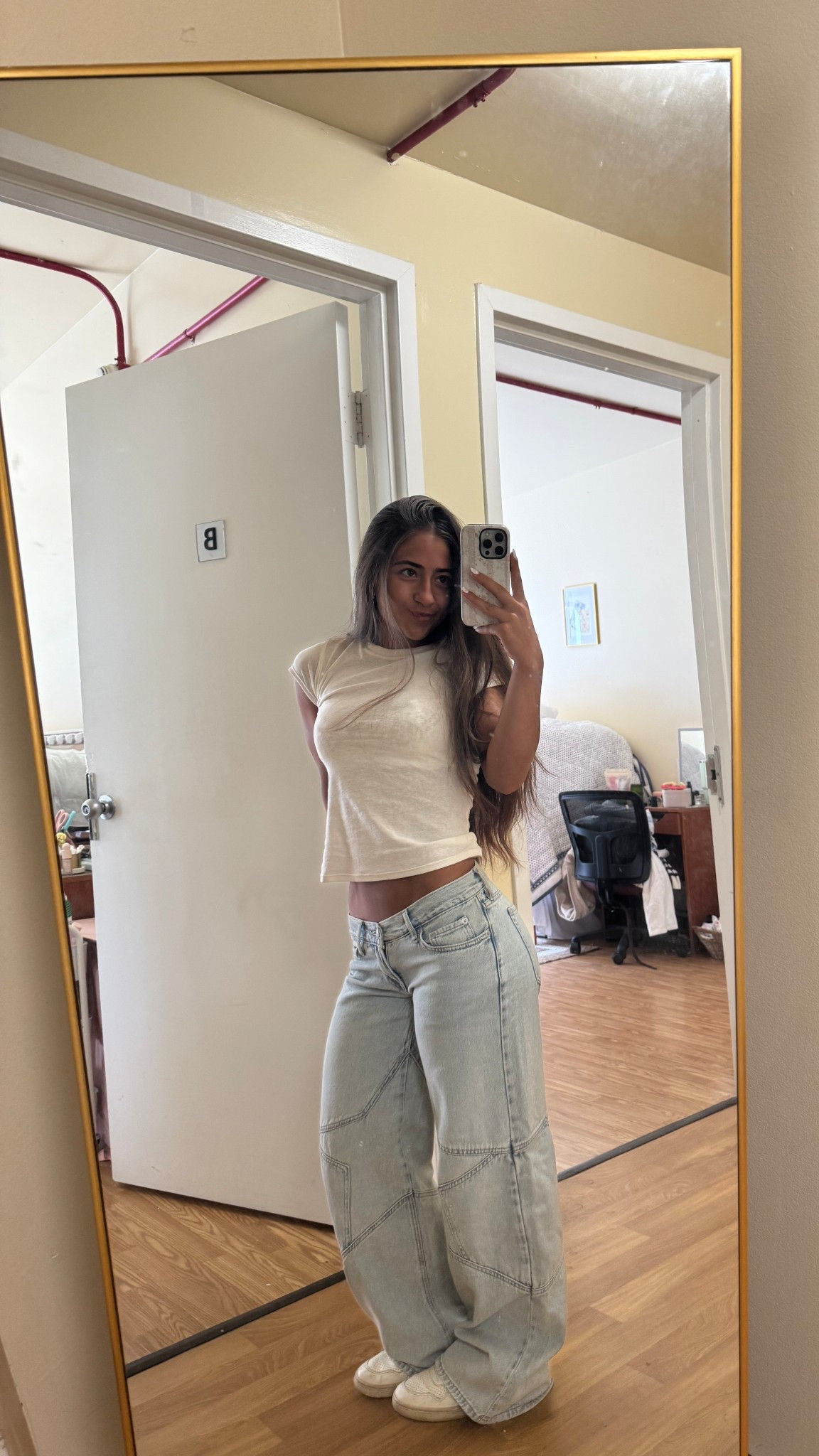 my favorite jeans
⭐️⭐️⭐️
jeans: 4R
top: xxs
