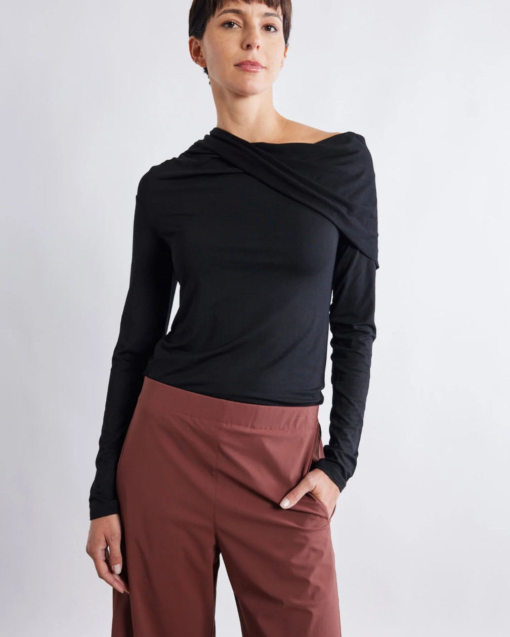 There’s an amazing sale going on at RUTI. I just picked this piece up and can’t wait to get it! Save up to 70% Off through 9/1!!!

#LTKPetite #LTKStyleTip #LTKSaleAlert