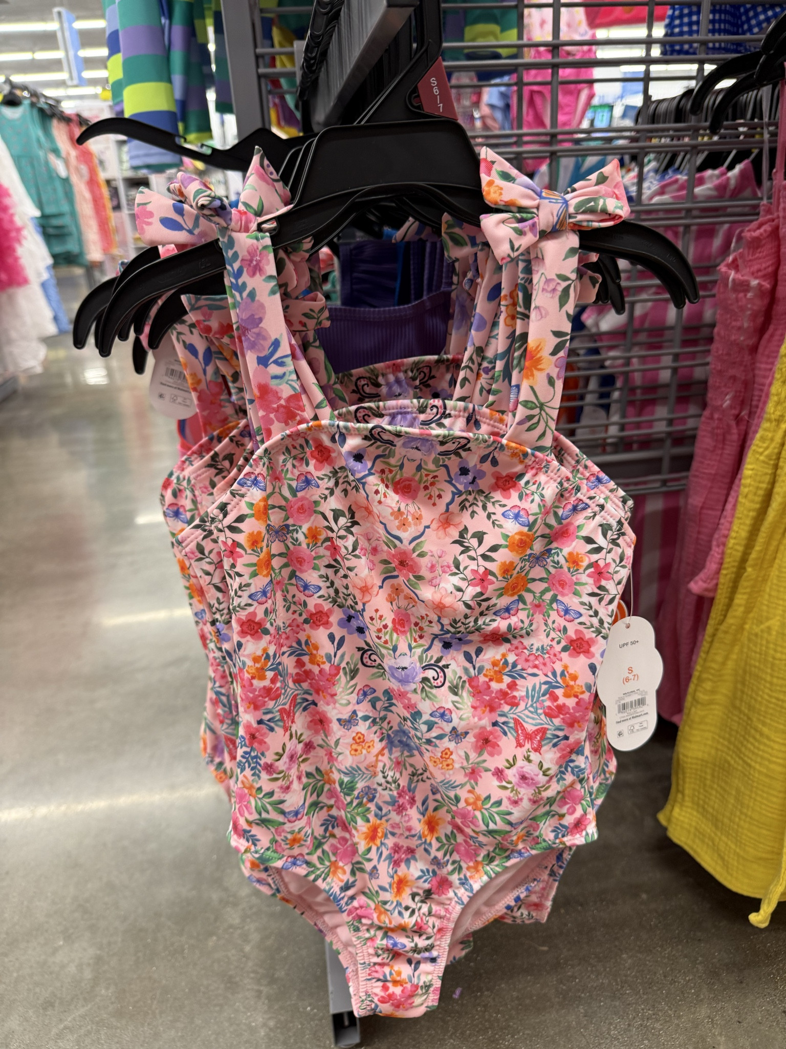 Walmart 
Walmart fashion 
Sweatshirts 
Sweatpants 
Casual mom outfits 
New arrivals 
Dress 
Skirt 
Blazer 
Swimwear 