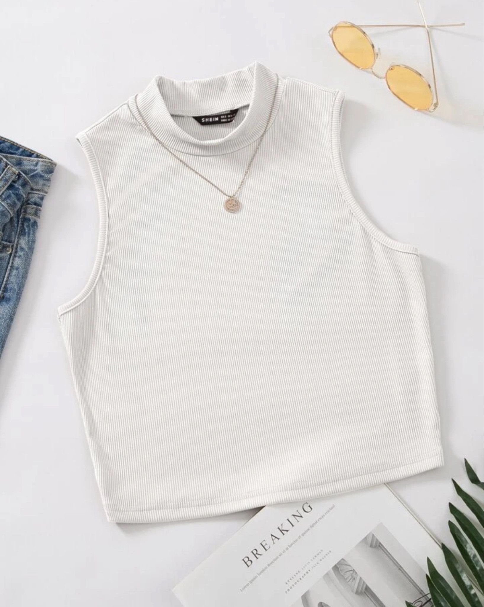 White mock neck tank top

#LTKStyleTip #LTKSaleAlert #LTKMidsize