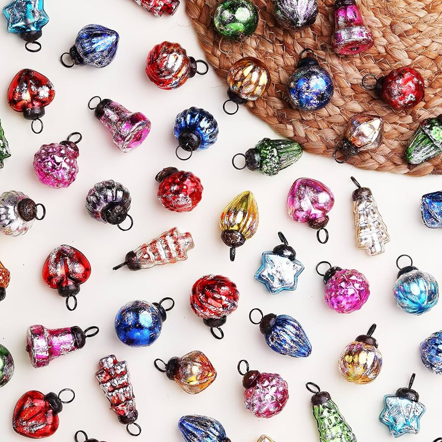 Indianshelf 25 Pieces Vintage Christmas Tree Ornaments Distress Mini Retro X mas Balls for Decora... | Amazon (CA)