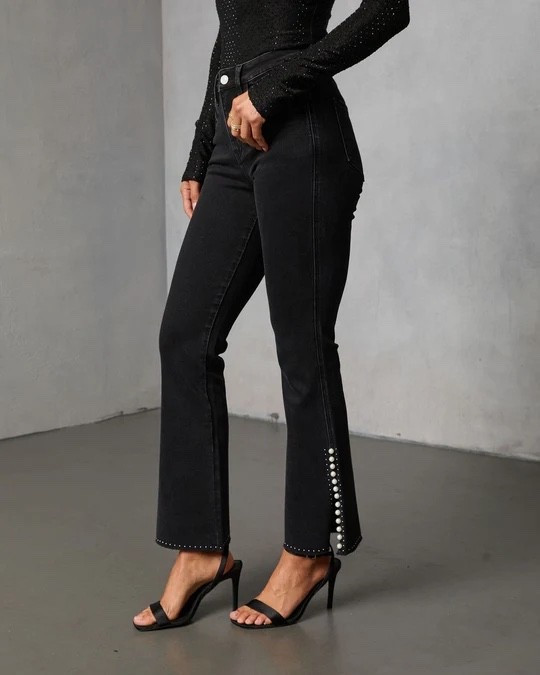 Delmer Bootcut Super Stretch Embellished Jeans

#LTKFindsUnder100 #LTKSaleAlert