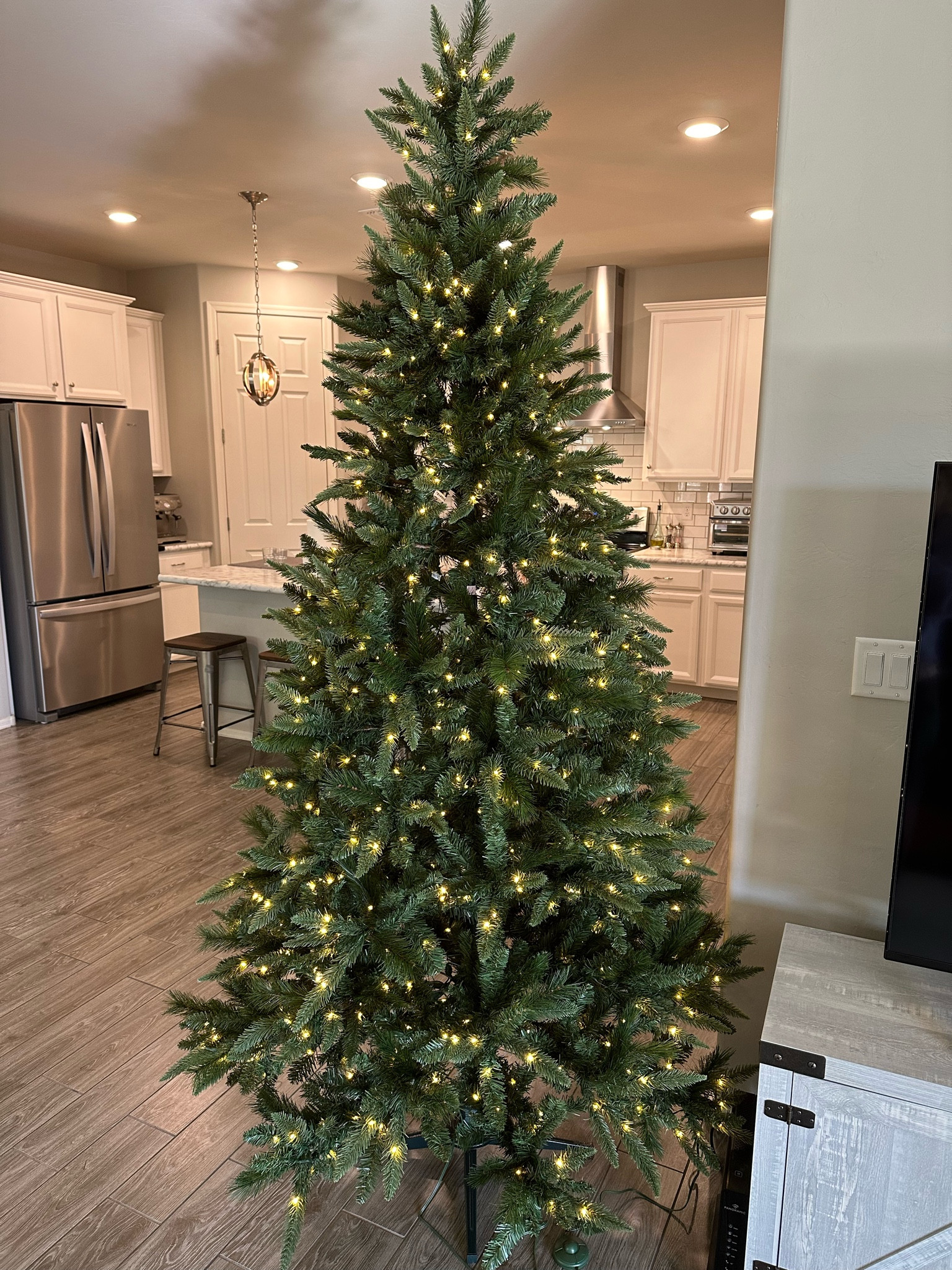 Super impressed with this Home Depot pre lit Christmas tree! 

#LTKHoliday #LTKhome #LTKSeasonal