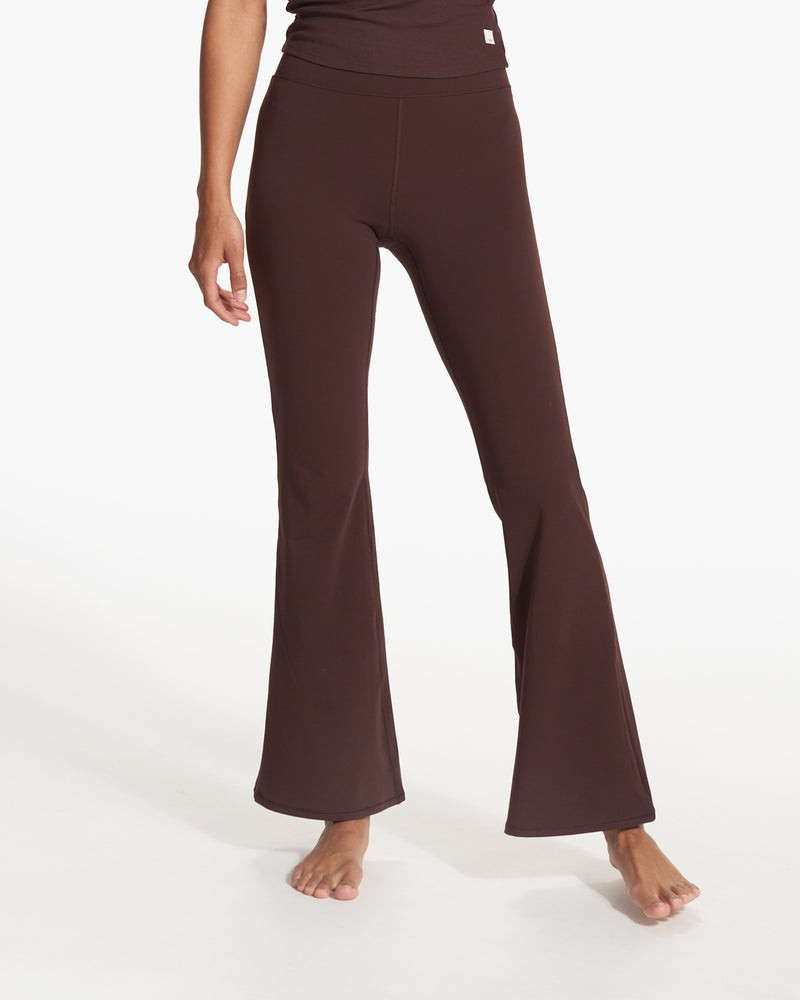 Studio Flare | Vuori Clothing (US & Canada)