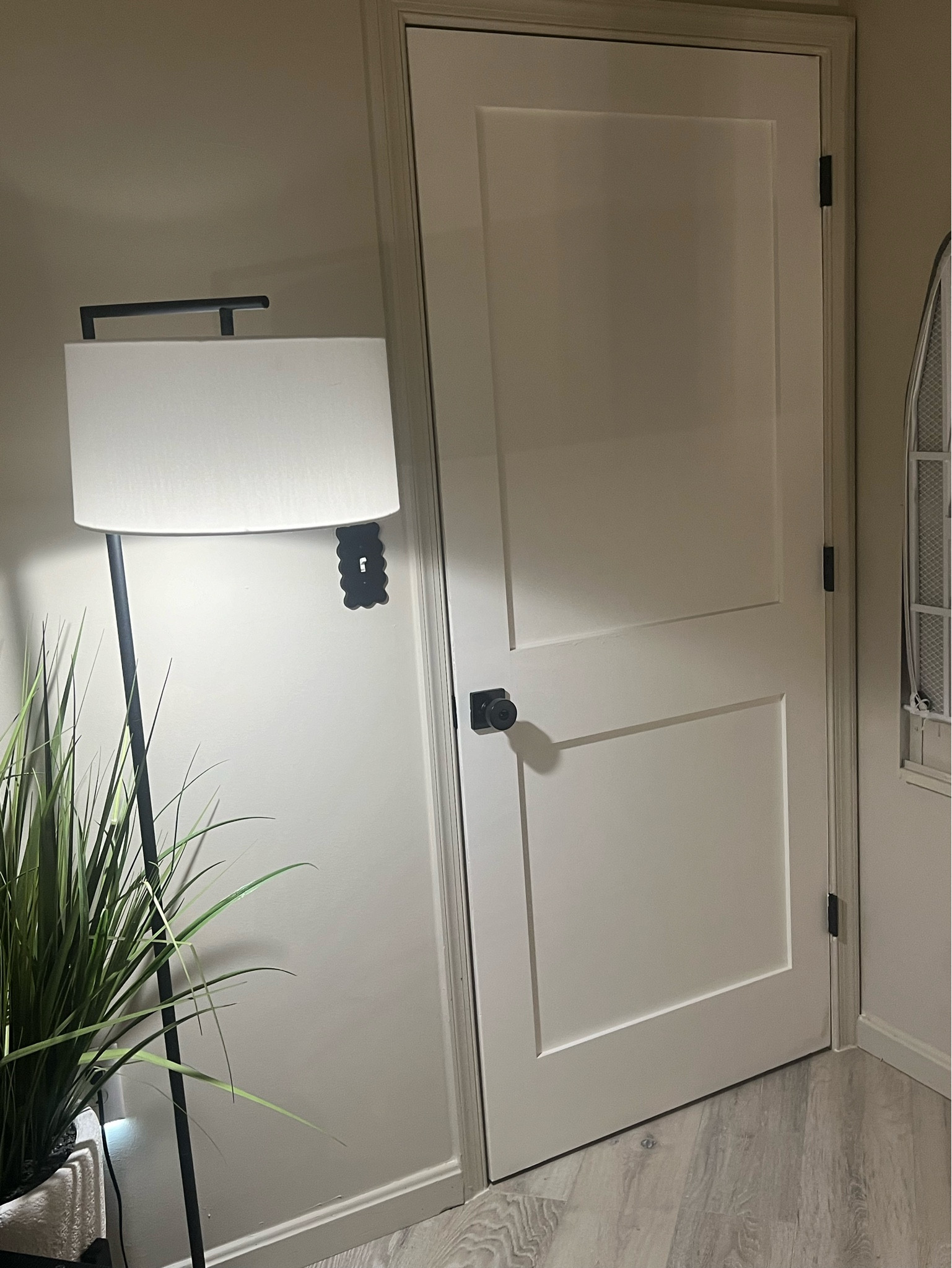 Office details 🖤

#LTKStyleTip #LTKHome