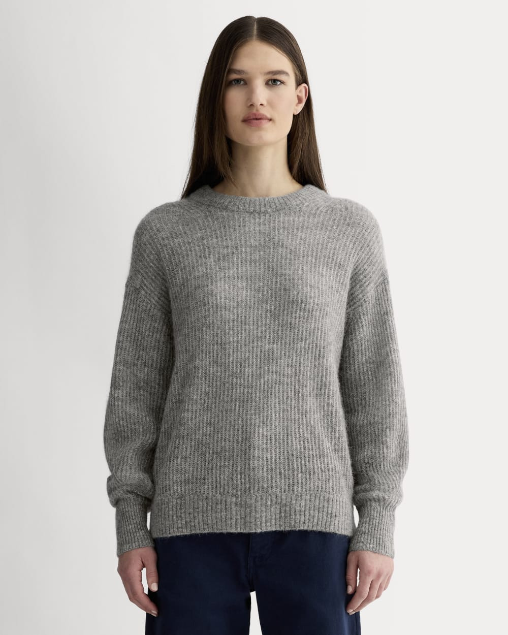 Women's Cocoon Crew in Alpaca Sweater by Everlane in Heather Stone Grey, Size M | Everlane
