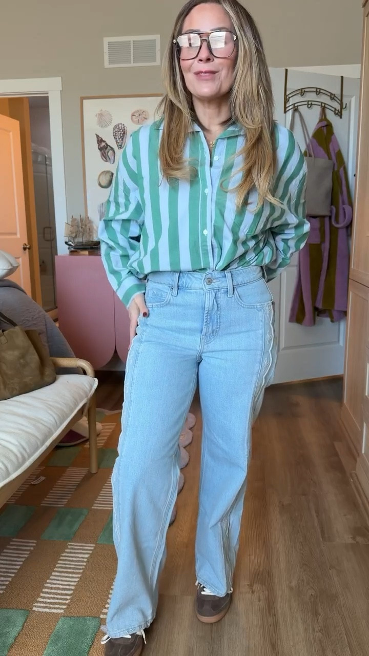 This Old Navy moment is giving effortless spring energy. The striped button-down is lightweight, slightly oversized (aka perfect for a little front tuck or worn open), and these wide-leg jeans are SO flattering and easy to style.

It’s the kind of outfit that looks put together but feels like you didn’t try too hard — my favorite combo.

Sized up in the shirt for that relaxed vibe. Everything is true to size otherwise. Linked in LTK ✨

@gapstyle 

#LTKPetite #LTKootd #LTKmomlife