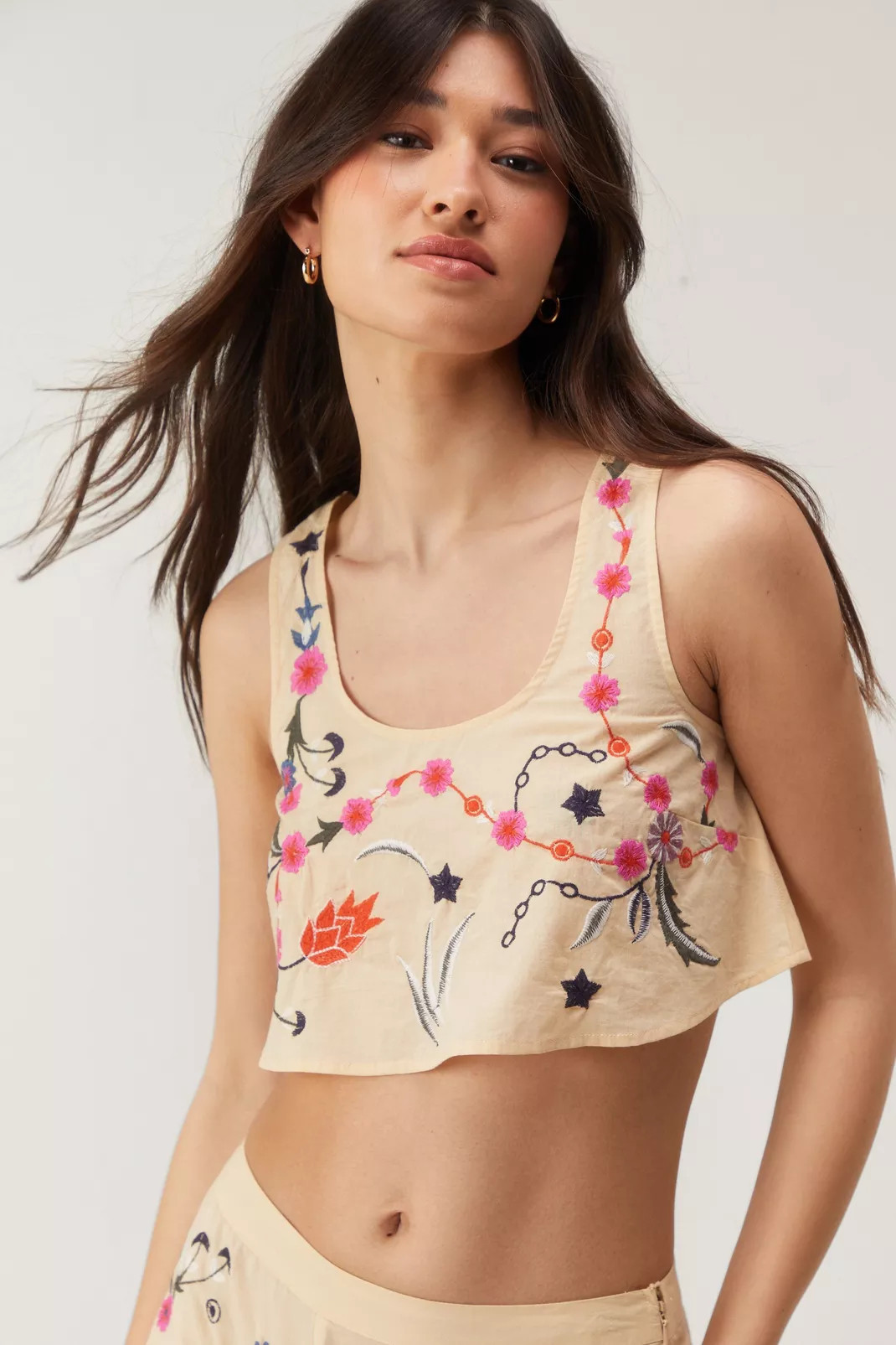 Embroidered Scoop Neck Crop Top | Nasty Gal US