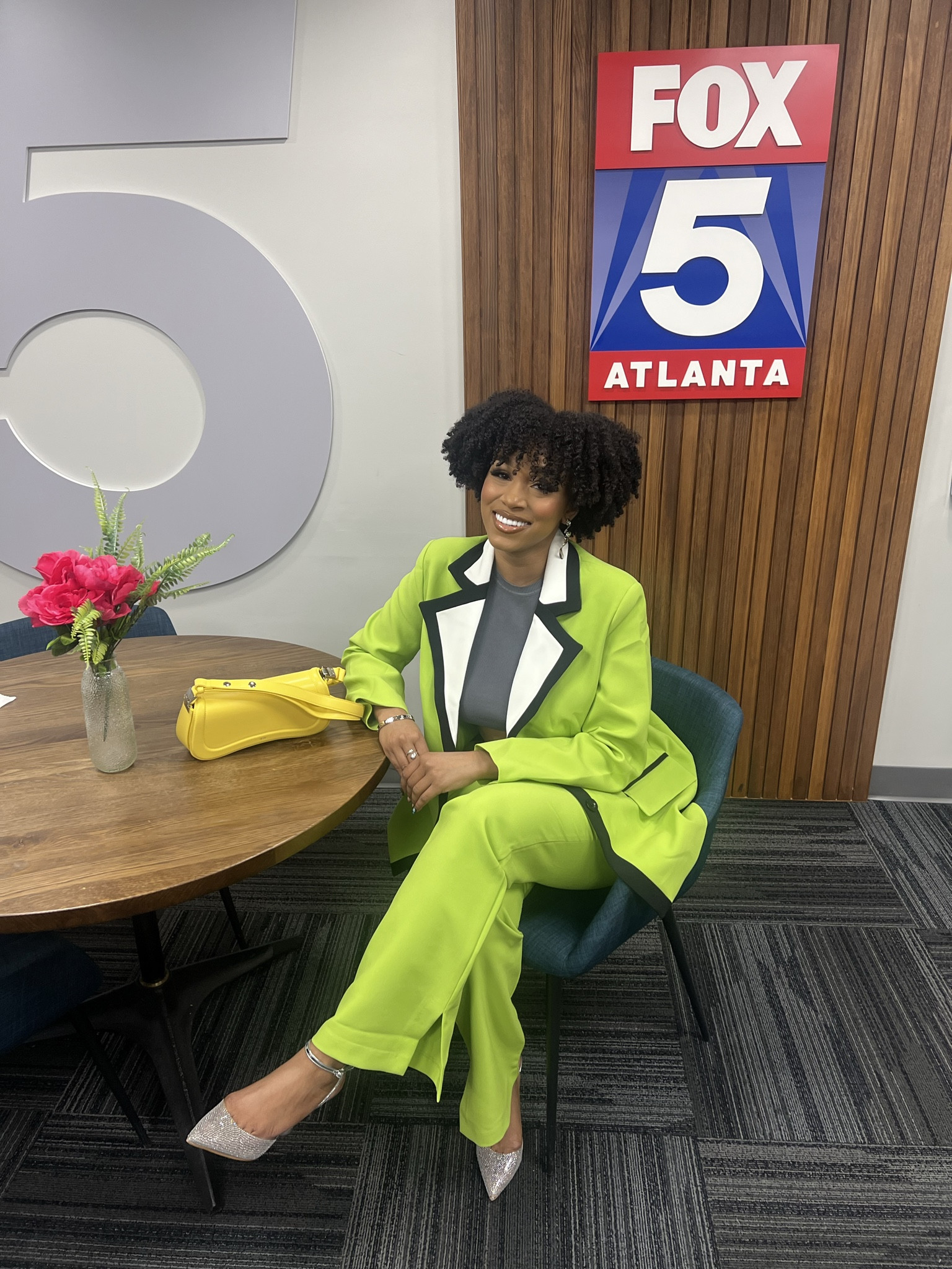 Neon pant suit for any business casual occasion! 

#LTKworkwear #LTKshoecrush #LTKfindsunder50