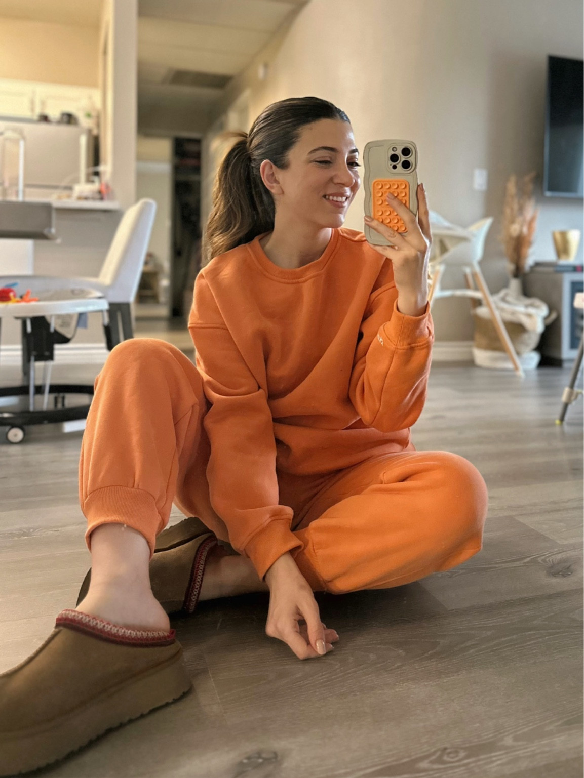 Travel outfit, sweatshirt, sweatpants, Amazon, loungewear 

(Wearing a M for oversized loose fit) 

#LTKtravel #LTKstyletip #LTKunder50